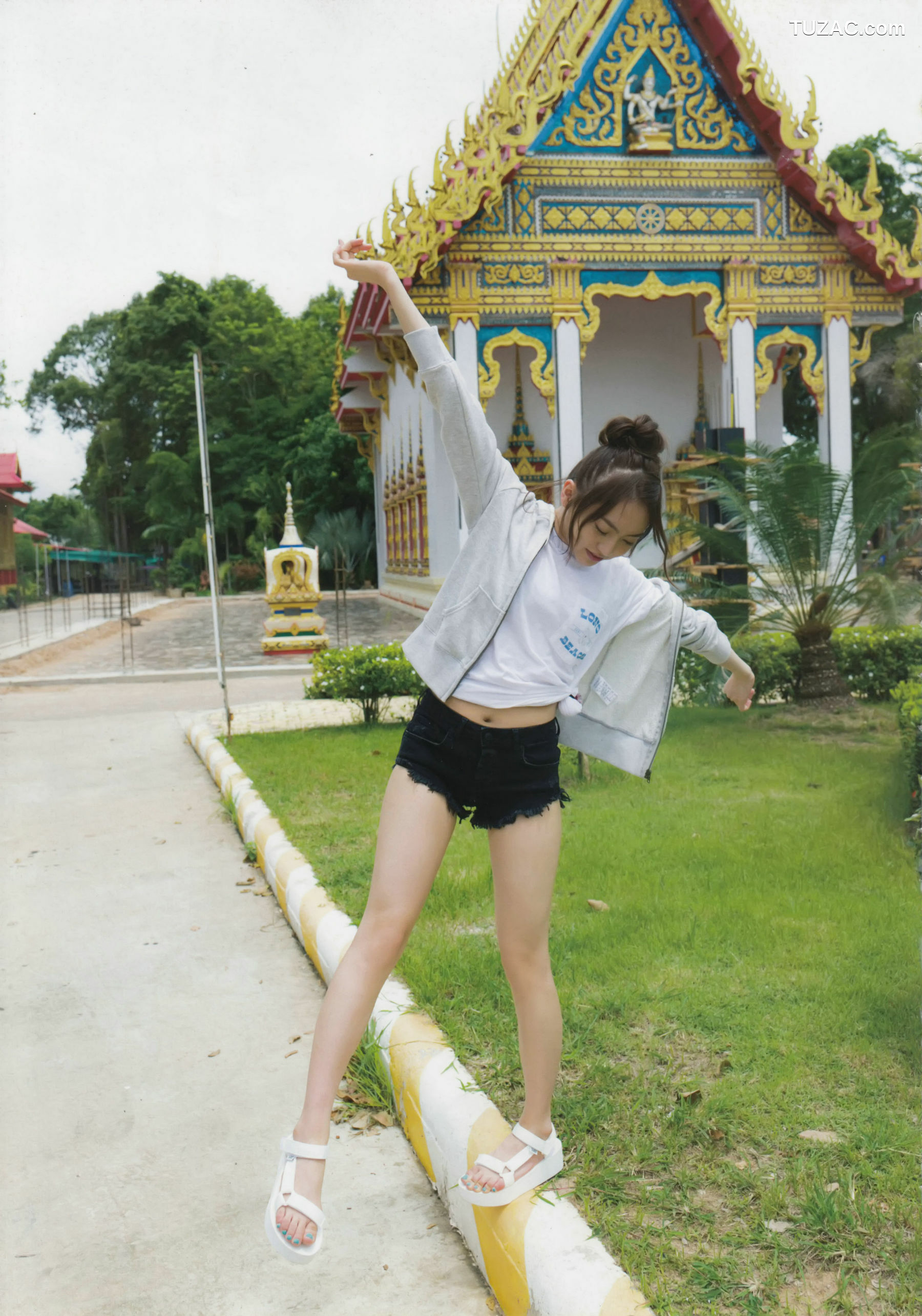 PB写真集_木﨑ゆりあ《Stagedoor》 写真集[135P]