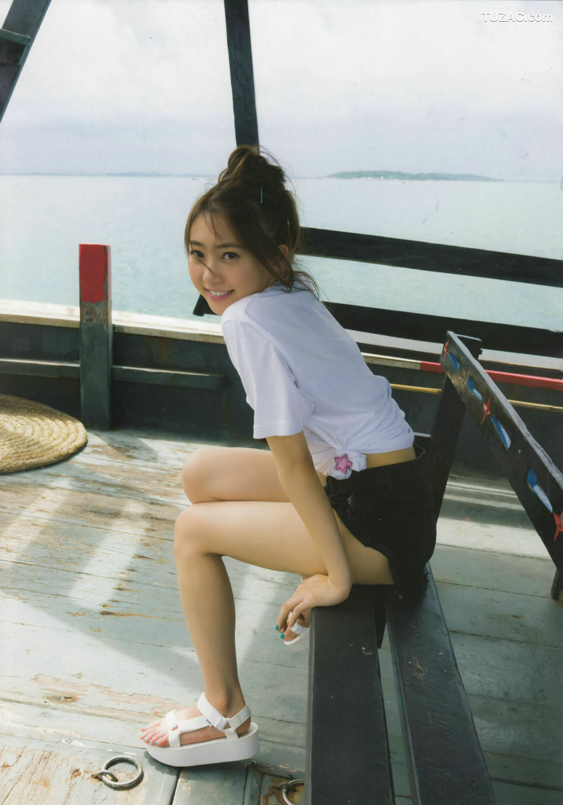 PB写真集_木﨑ゆりあ《Stagedoor》 写真集[135P]