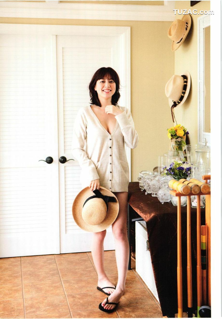 PB写真集_杉本有美《Deep Breath 》 写真集[114P]