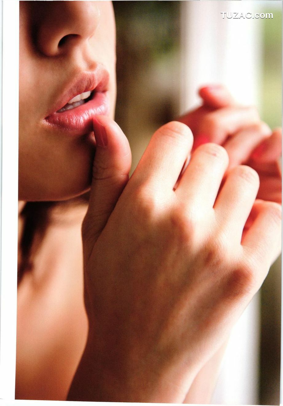 PB写真集_杉本有美《Deep Breath 》 写真集[114P]