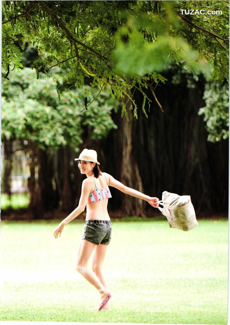 PB写真集_杉本有美《Deep Breath 》 写真集[114P]