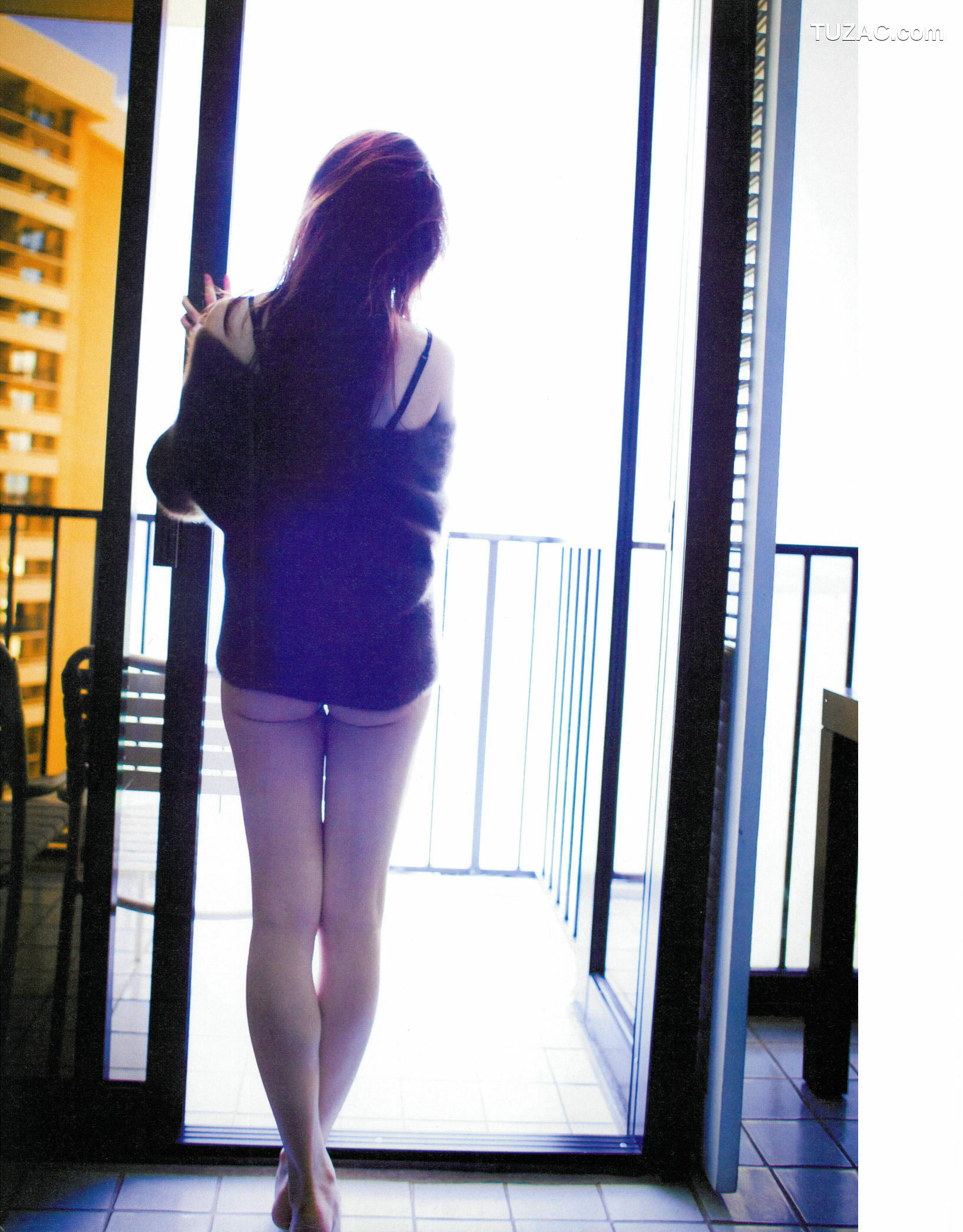 PB写真集_松村沙友理《意外っていうか、前から可愛いと思ってた》 写真集[94P]