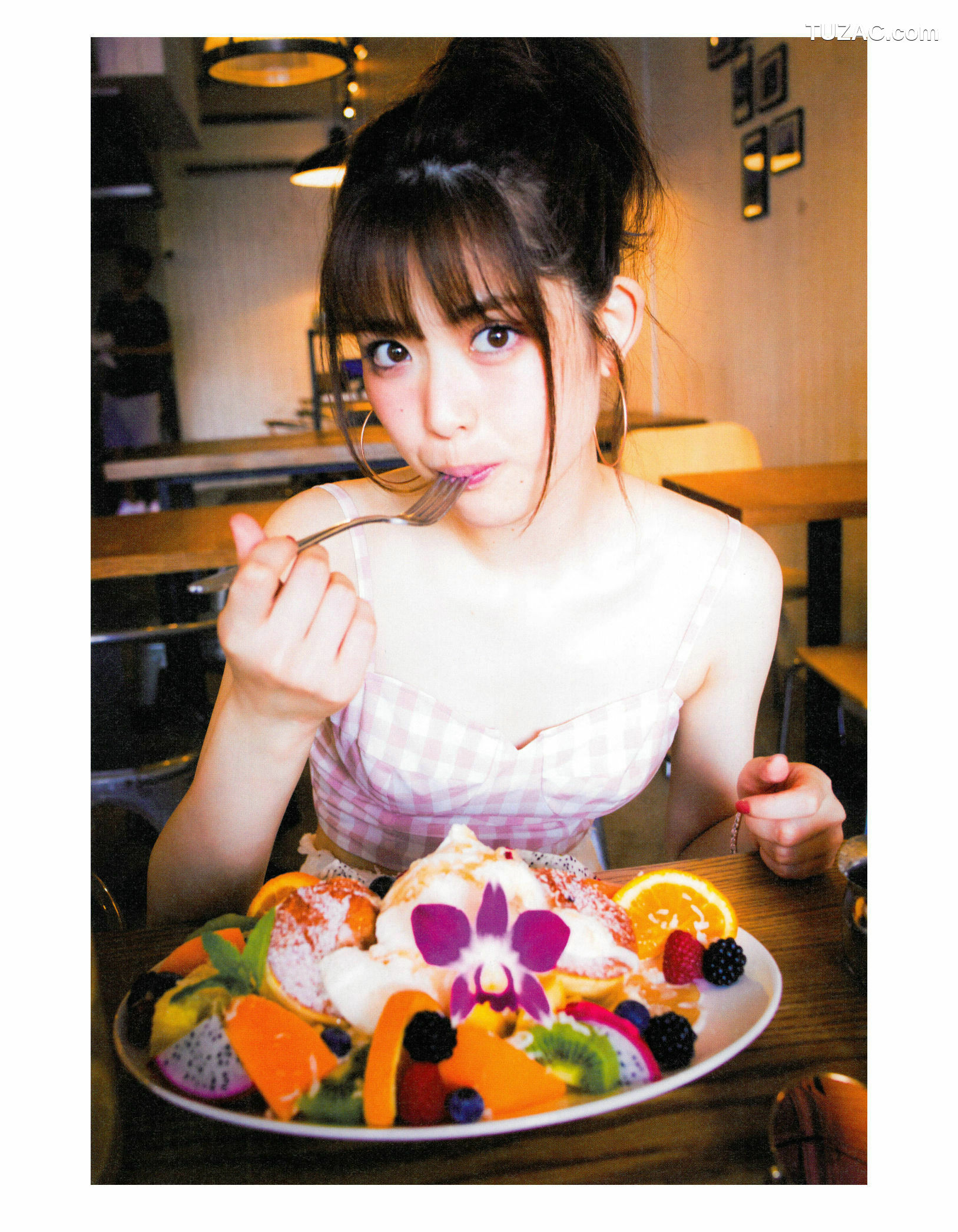 PB写真集_松村沙友理《意外っていうか、前から可愛いと思ってた》 写真集[94P]