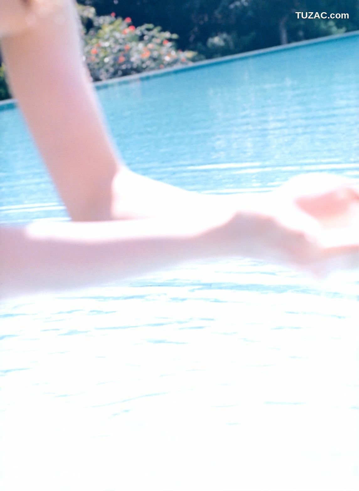 PB写真集_松浦亜弥/松浦亚弥《a》 [70P]