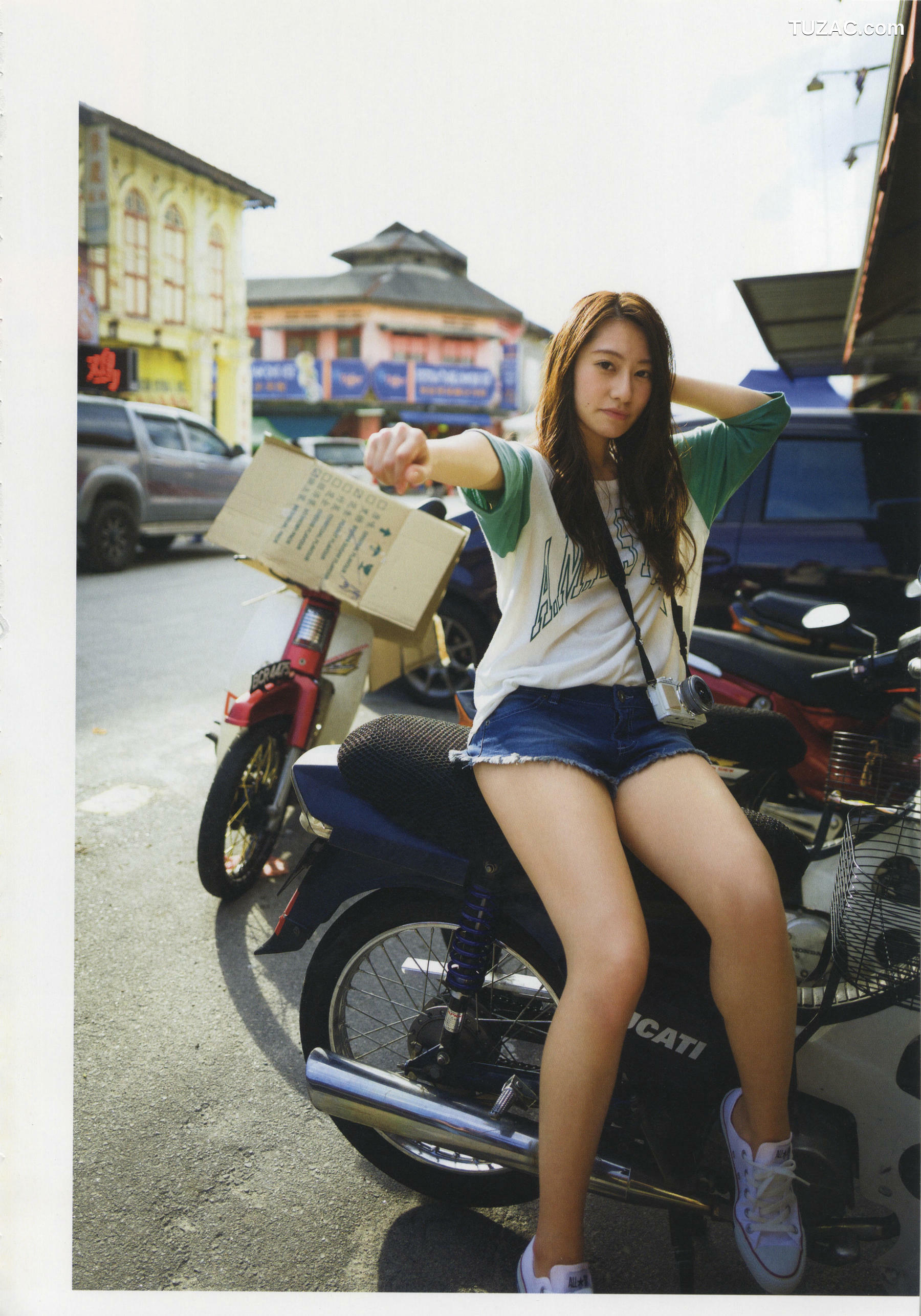 PB写真集_桜井玲香《自由ということ》 写真集[152P]