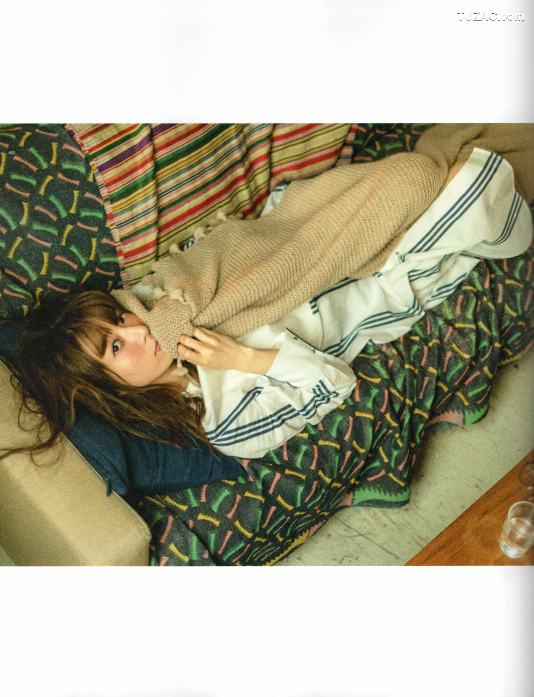 PB写真集_桥本奈々未《2017 最后の写真集》 写真集[127P]