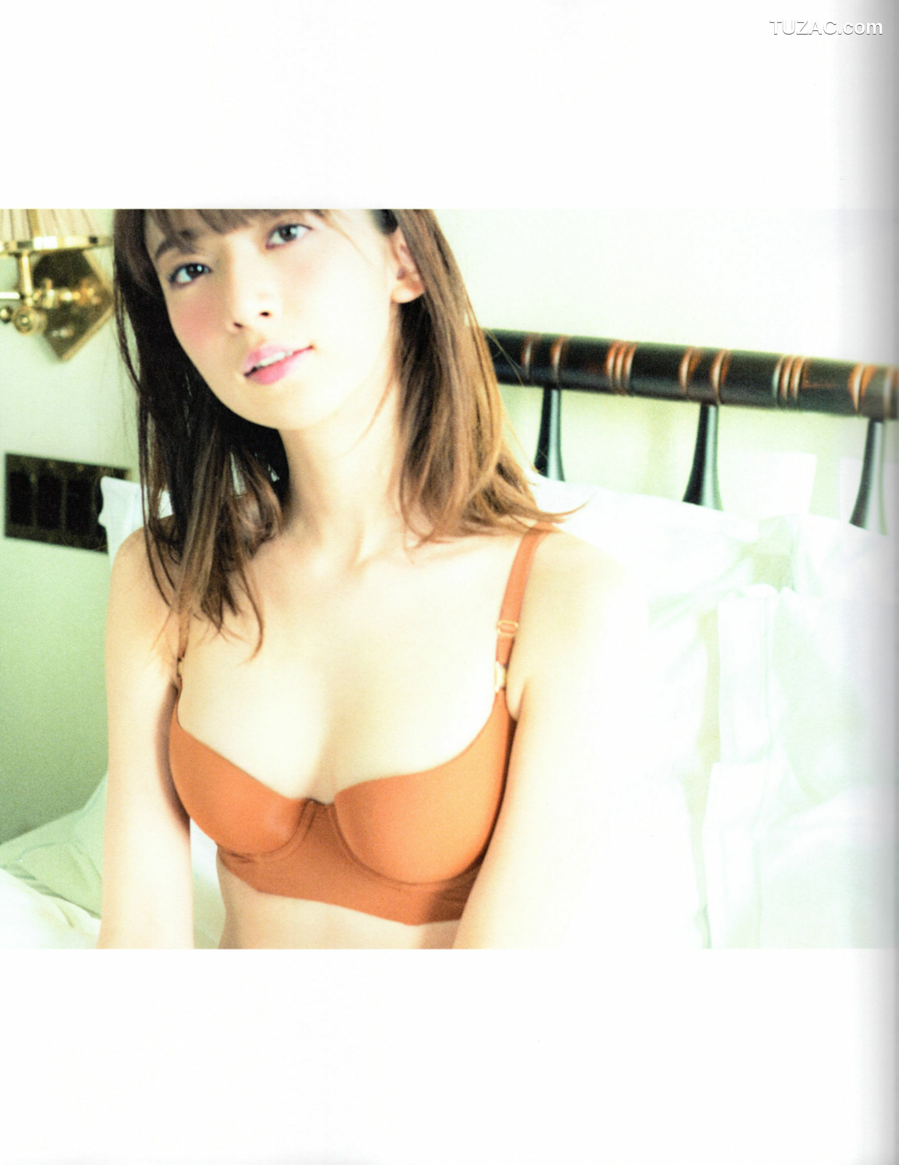 PB写真集_桥本奈々未《2017 最后の写真集》 写真集[127P]