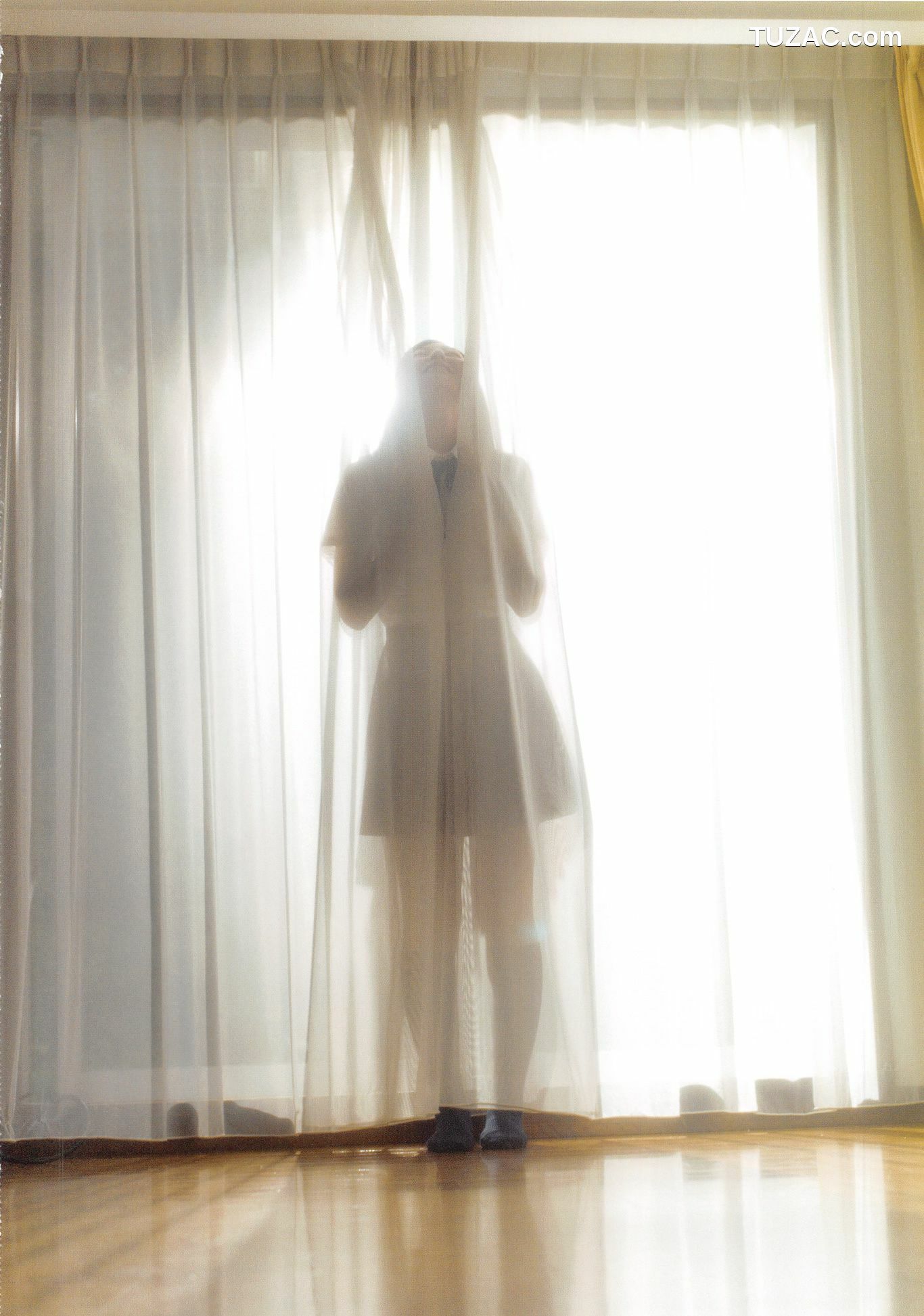 PB写真集_森保まどか/森保圆 《Mori no Monologue》 [111P]