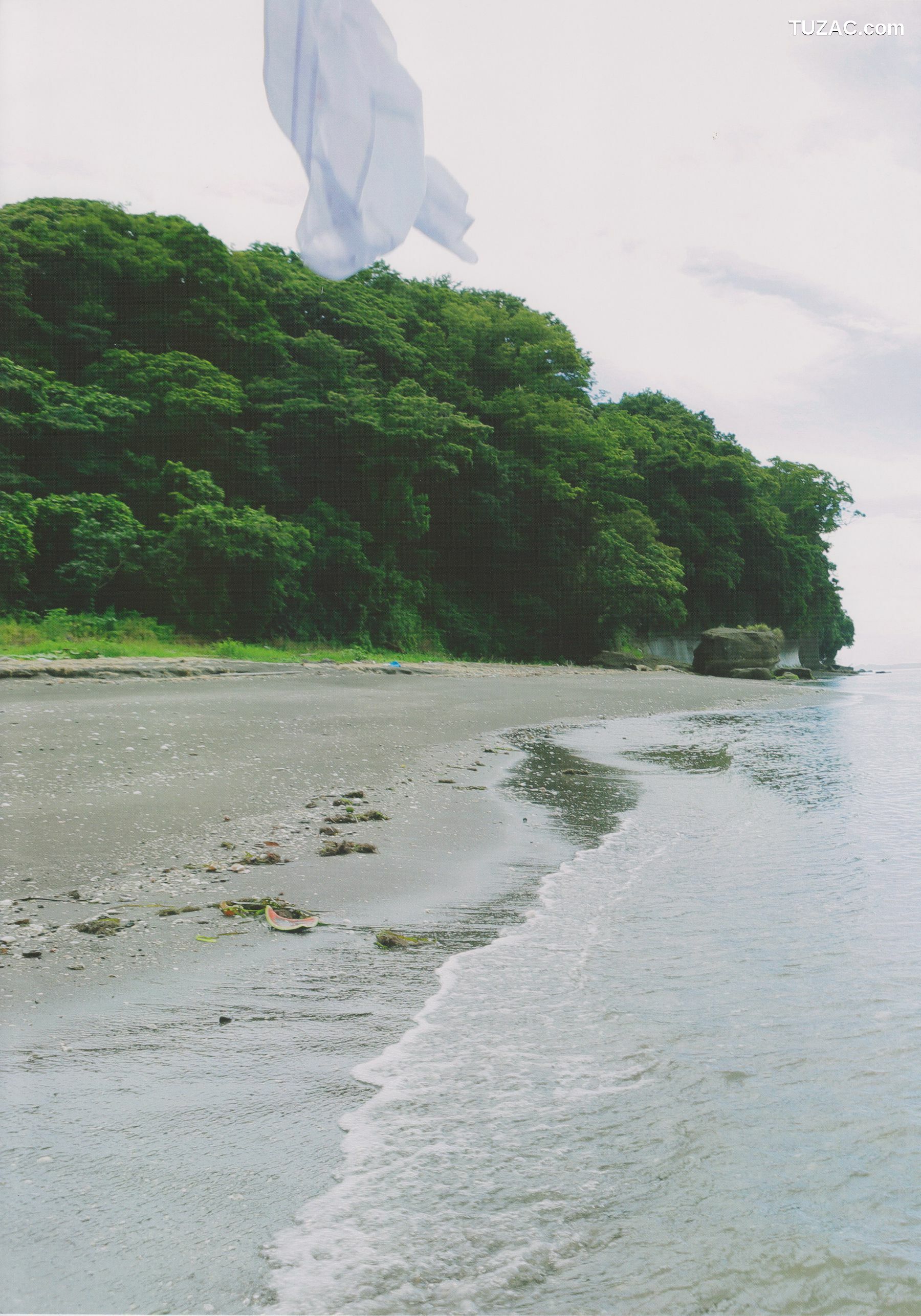 PB写真集_沖田彩花《十五の夏》 ファースト写真集[99P]