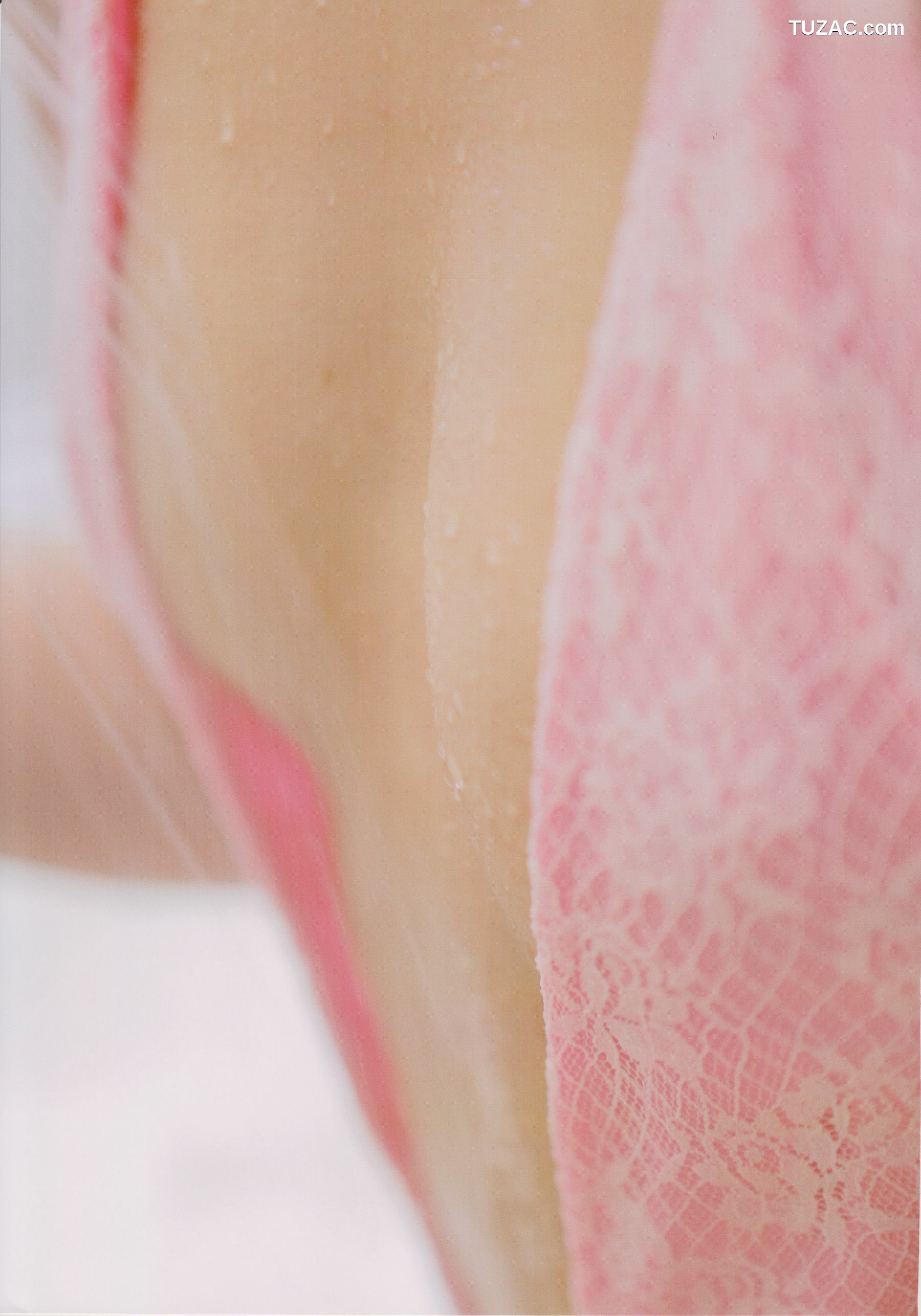 PB写真集_沖田彩花《十五の夏》 ファースト写真集[99P]