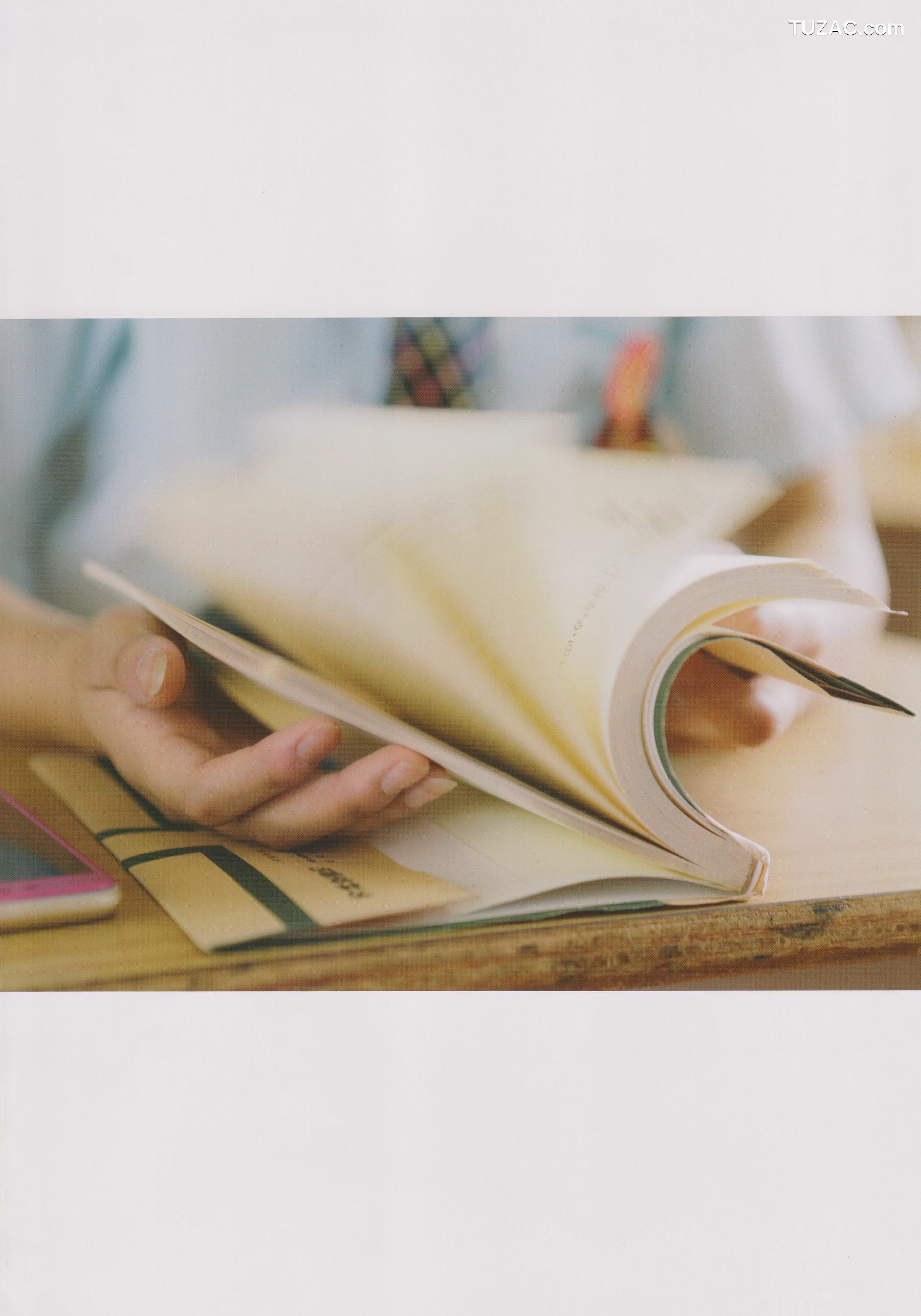 PB写真集_沖田彩花《十五の夏》 ファースト写真集[99P]