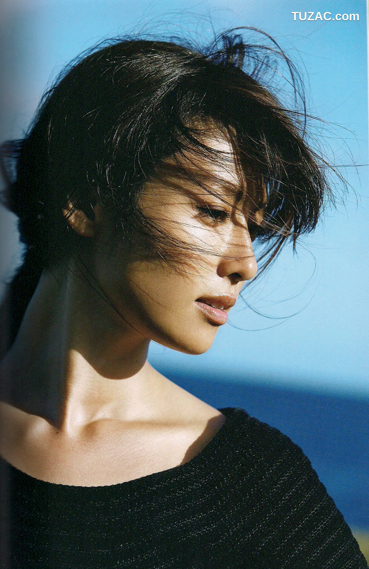 PB写真集_深田恭子 《Down to earth》 [129P]