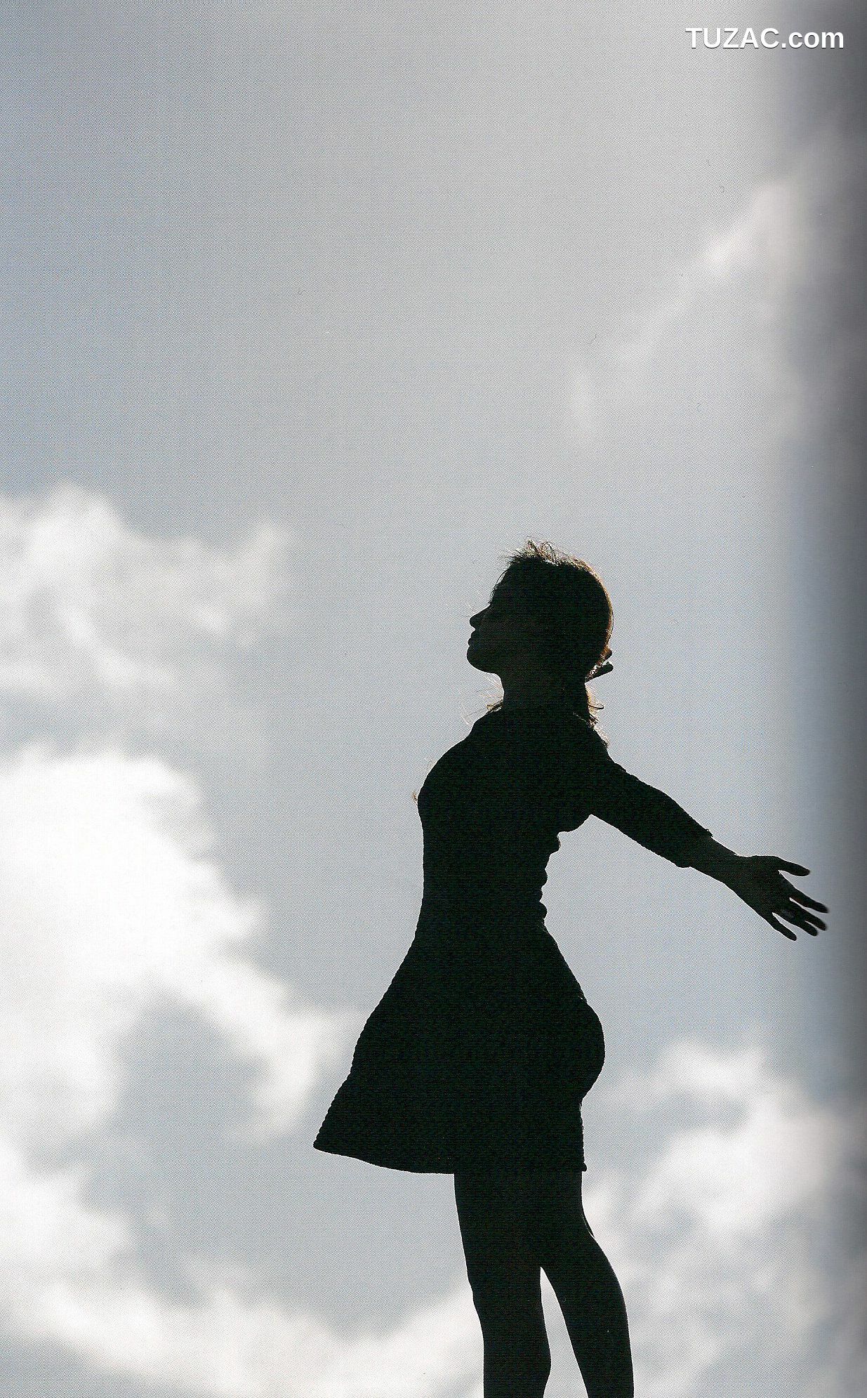 PB写真集_深田恭子 《Down to earth》 [129P]