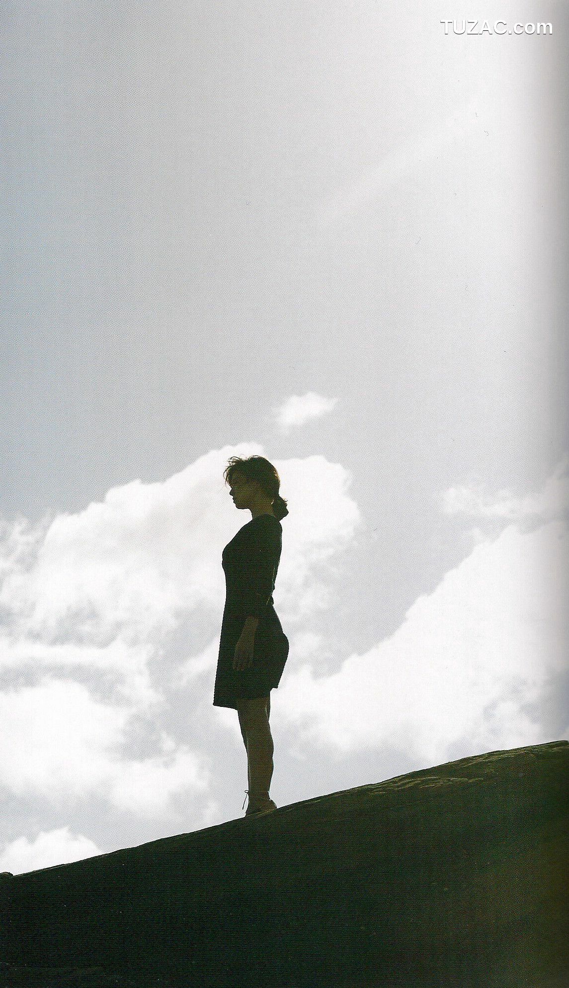 PB写真集_深田恭子 《Down to earth》 [129P]