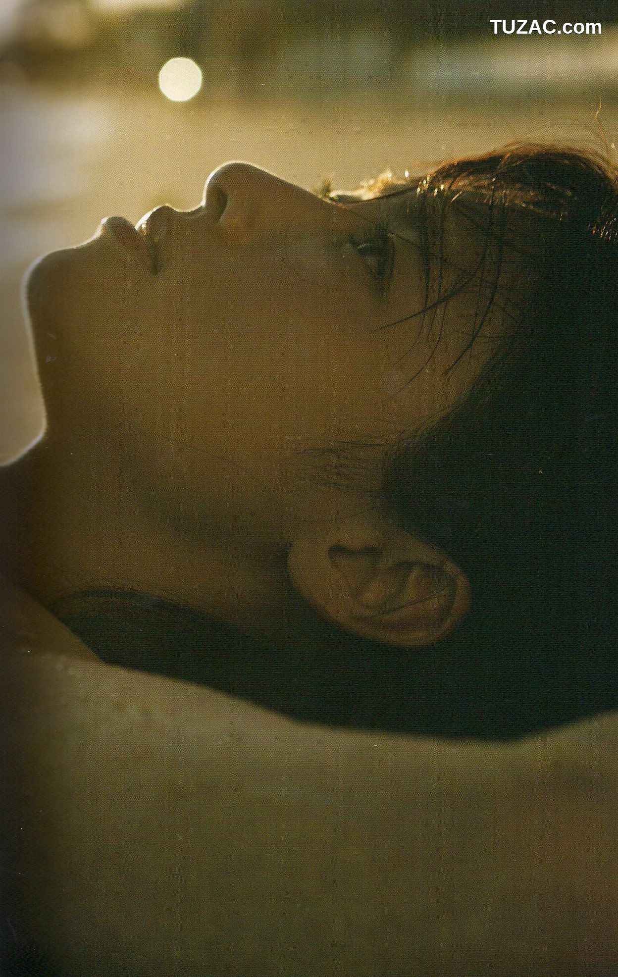PB写真集_深田恭子 《Down to earth》 [129P]