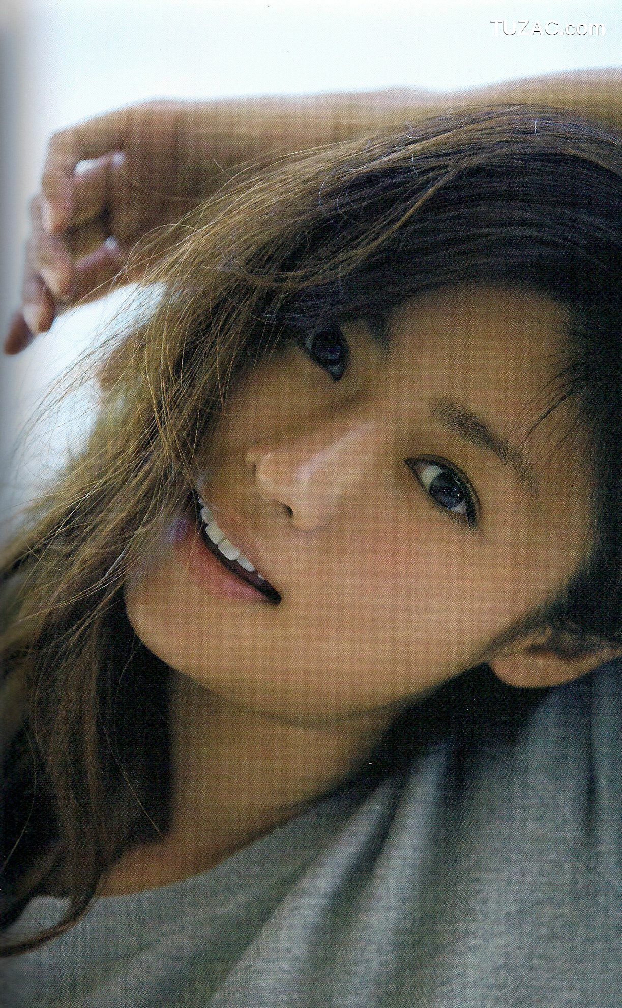 PB写真集_深田恭子 《Down to earth》 [129P]