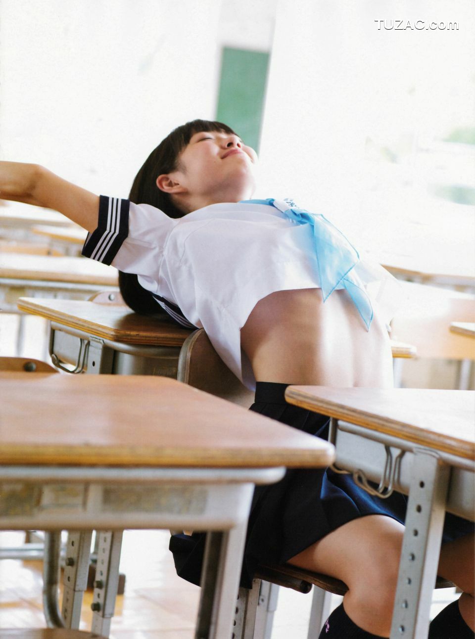 PB写真集_渡辺美优纪《みる神》 写真集[152P]