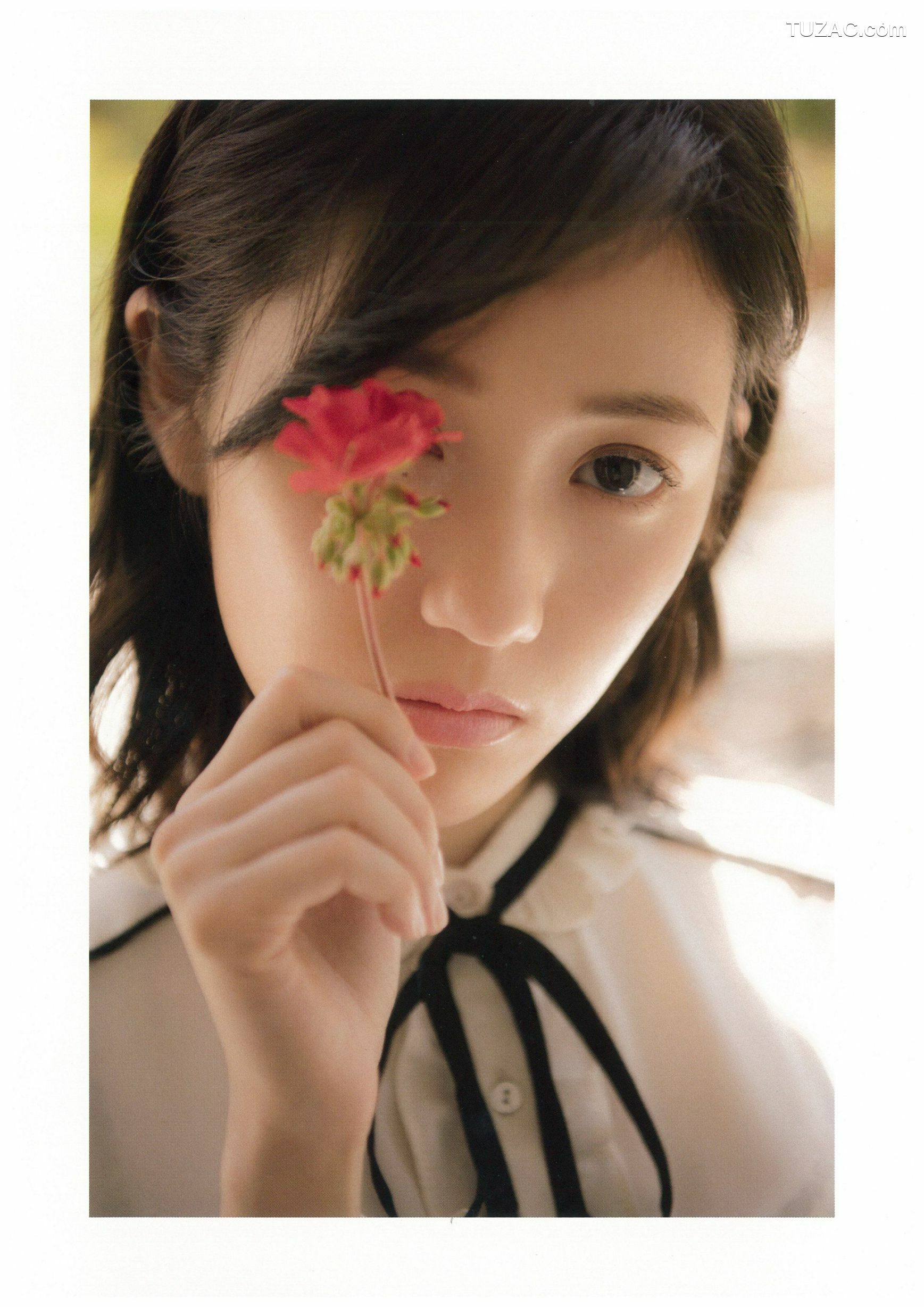 PB写真集_渡辺麻友 《知らないうちに》 [113P]