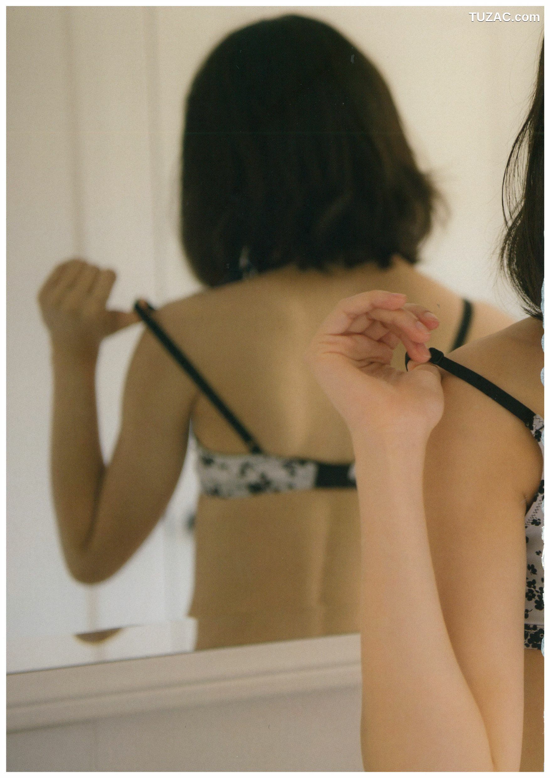 PB写真集_渡辺麻友 《知らないうちに》 [113P]