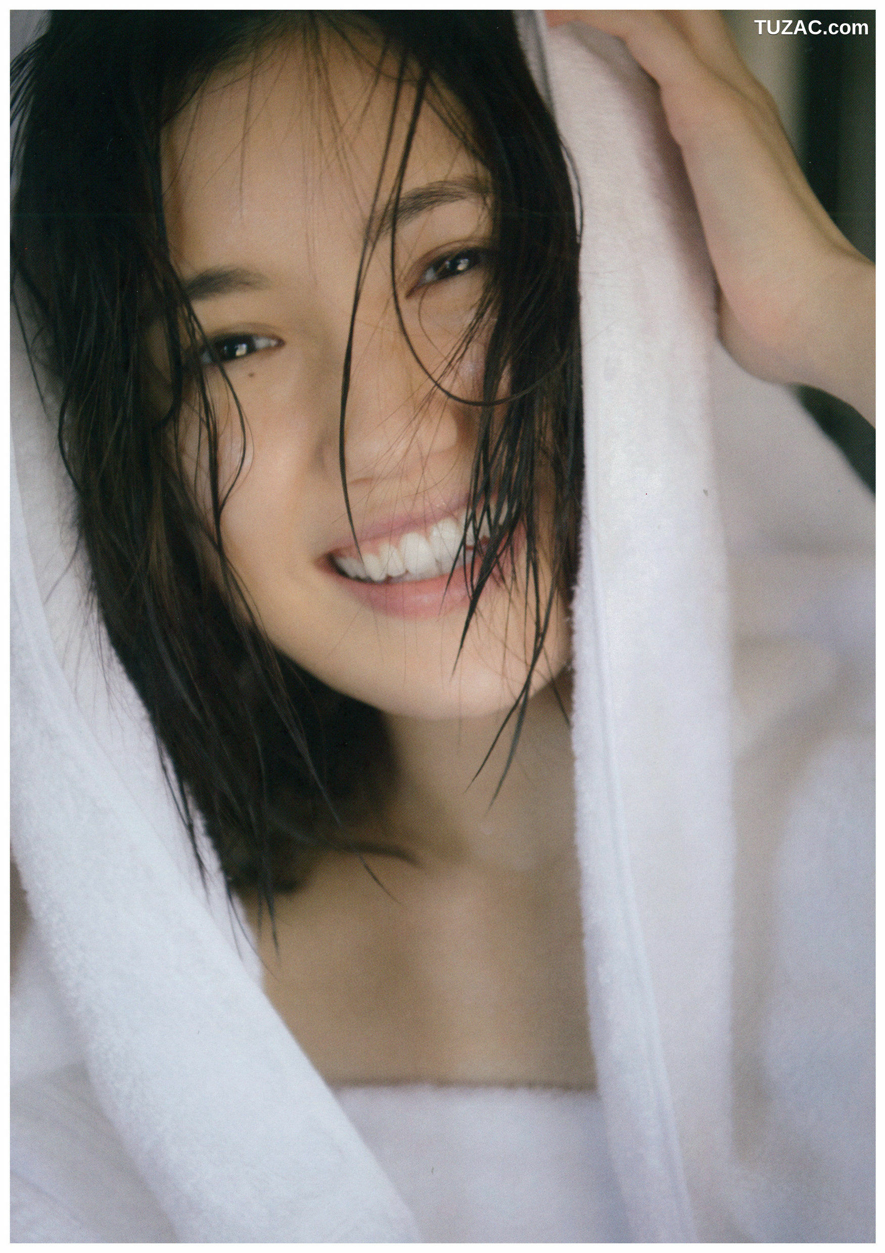 PB写真集_渡辺麻友『知らないうちに』 写真集[113P]