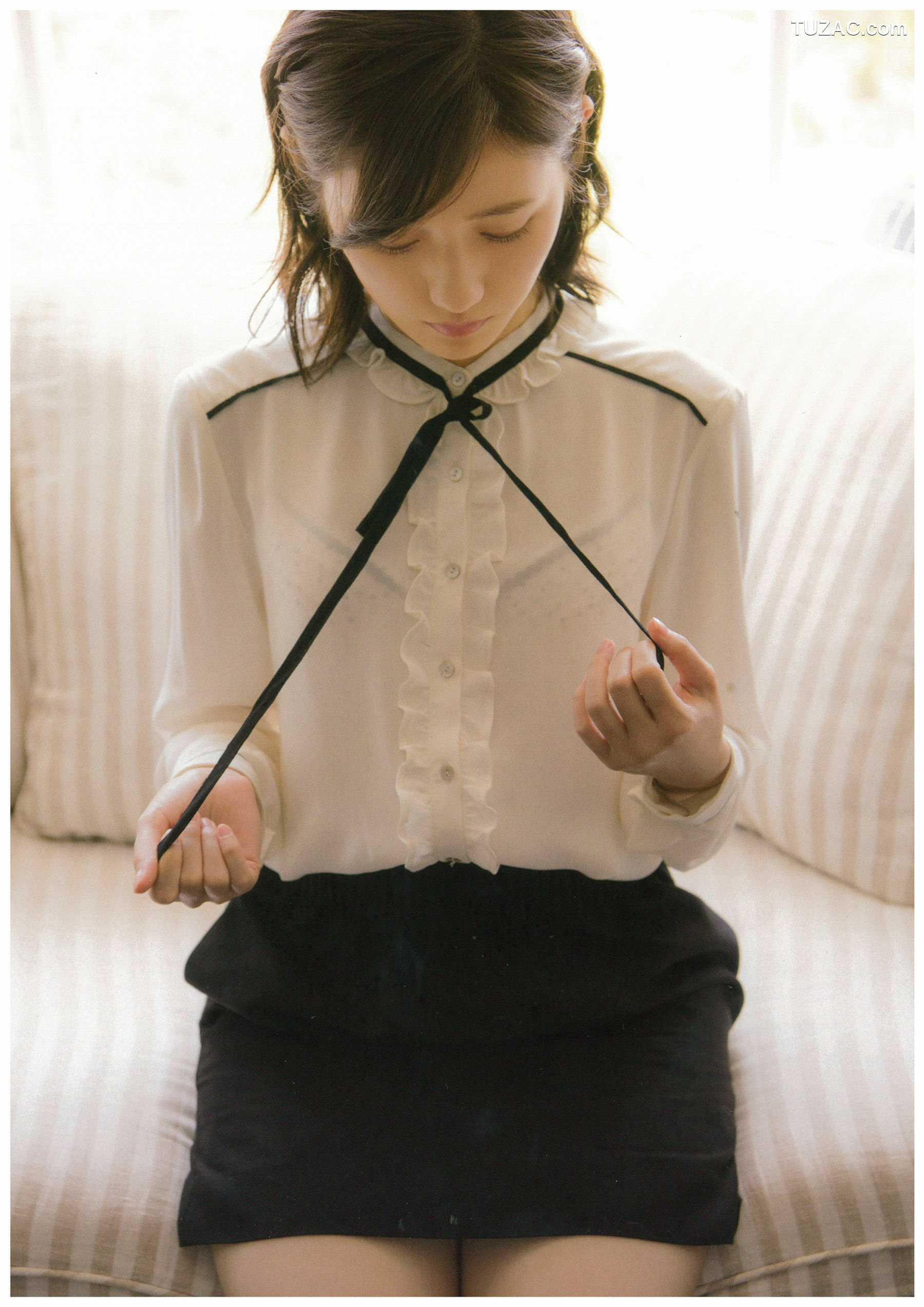 PB写真集_渡辺麻友『知らないうちに』 写真集[113P]