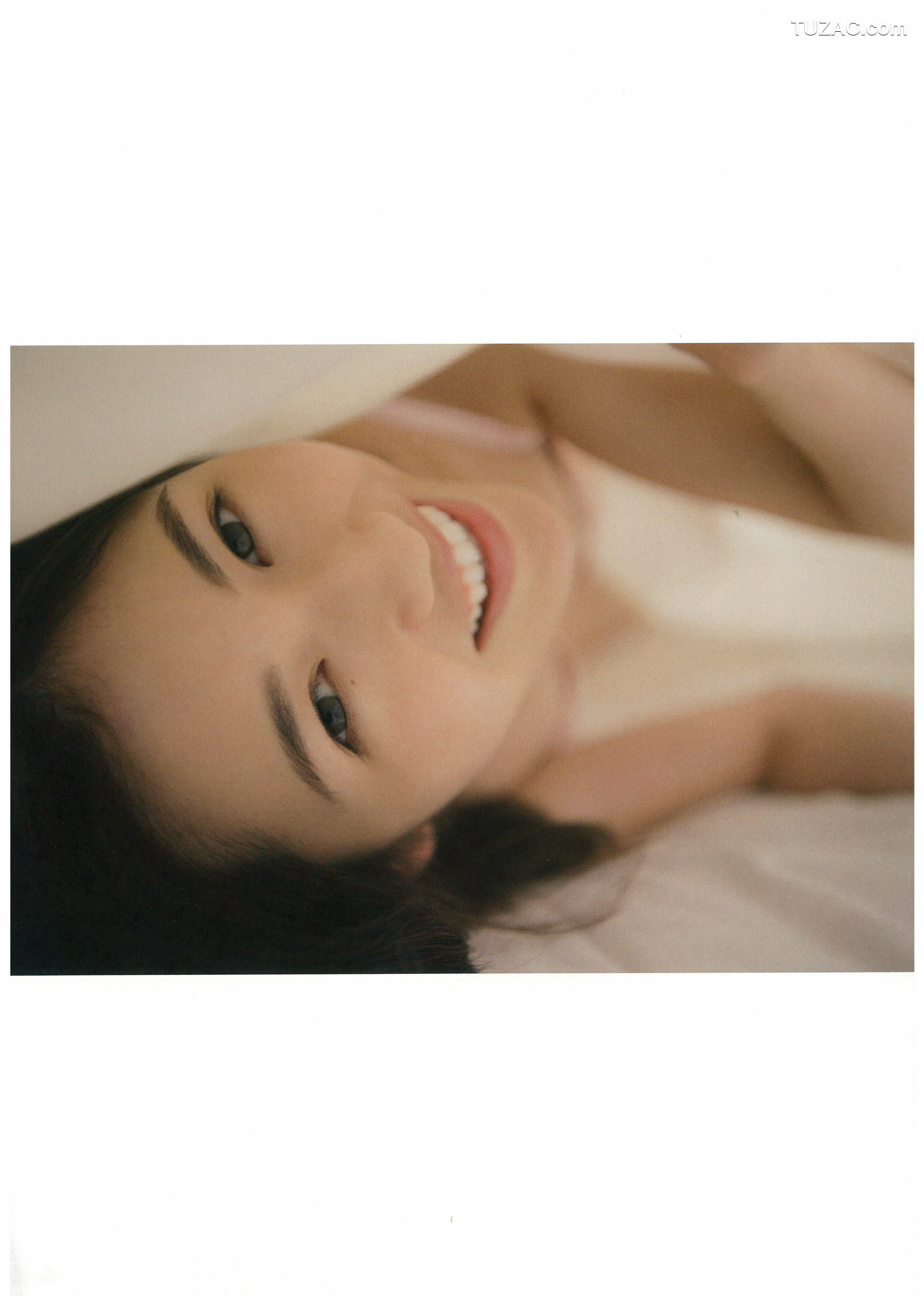 PB写真集_渡辺麻友『知らないうちに』 写真集[113P]