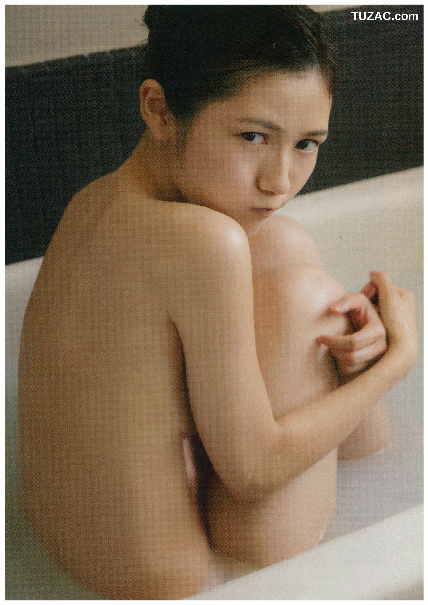 PB写真集_渡辺麻友『知らないうちに』 写真集[113P]