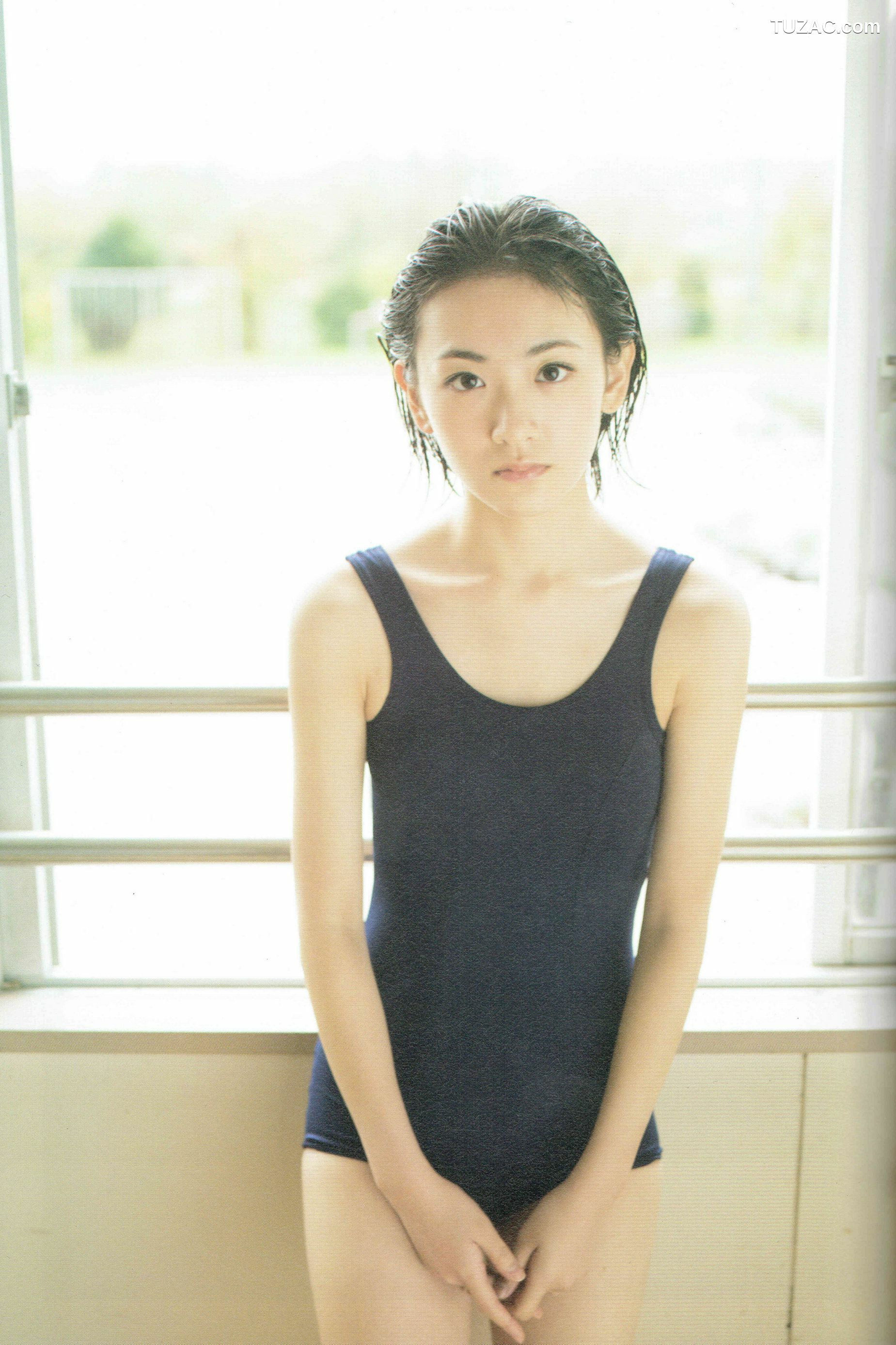 PB写真集_生駒里奈《君の足跡》 写真集 [126P]