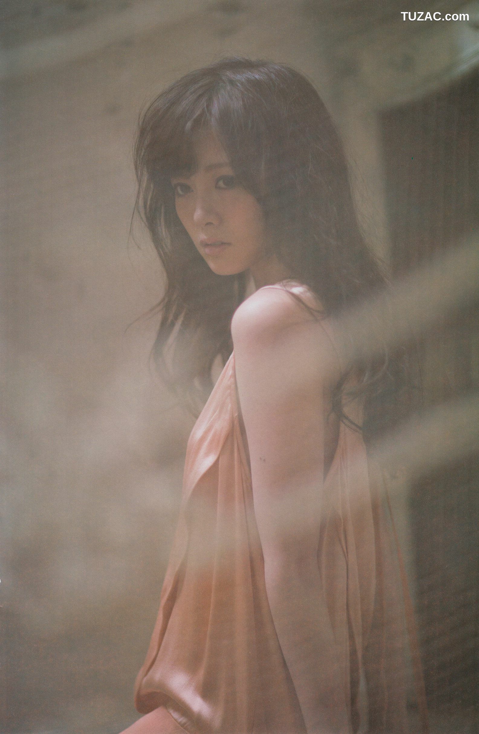 PB写真集_白石麻衣《清純な大人｣》 写真集[94P]