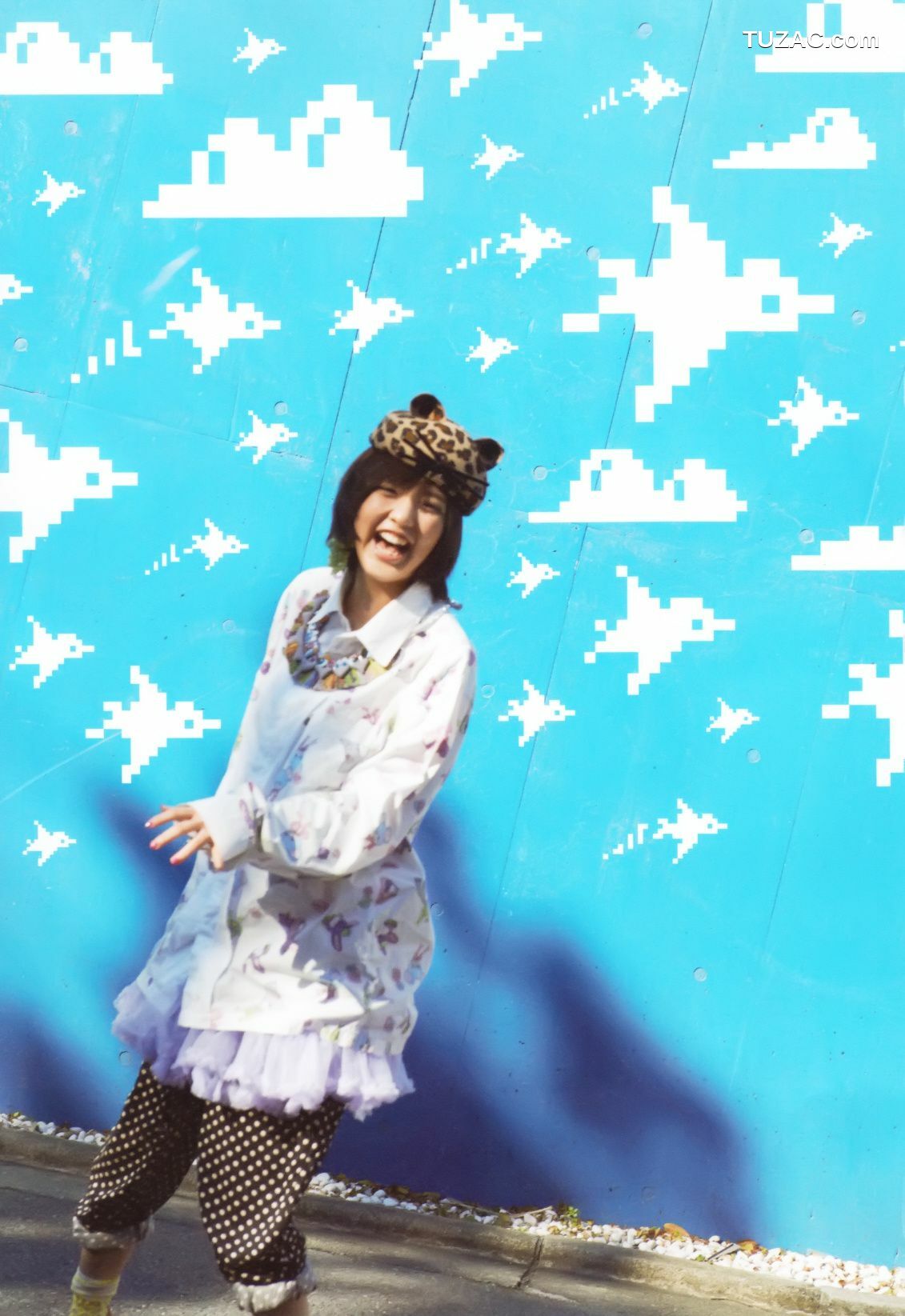 PB写真集_真野恵里菜 フォトブック《Mano na no まのなの》 [76P]