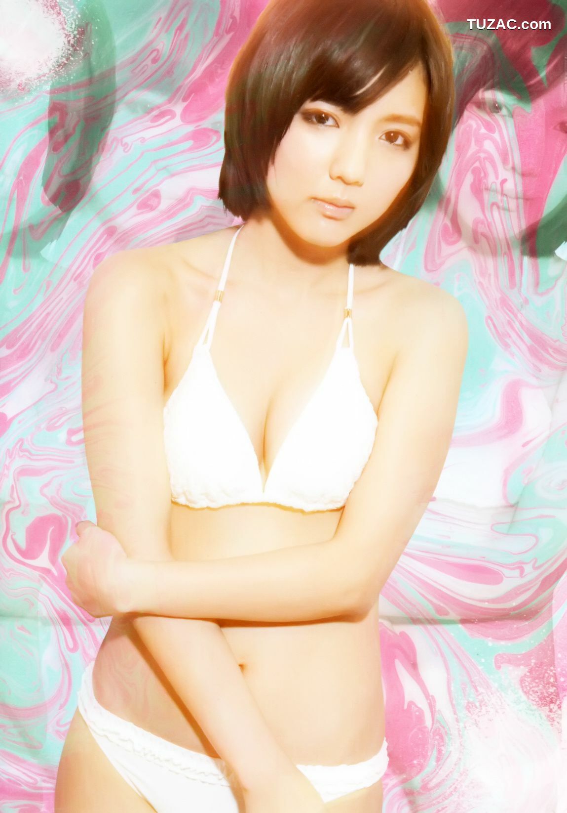 PB写真集_真野恵里菜 フォトブック《Mano na no まのなの》 [76P]