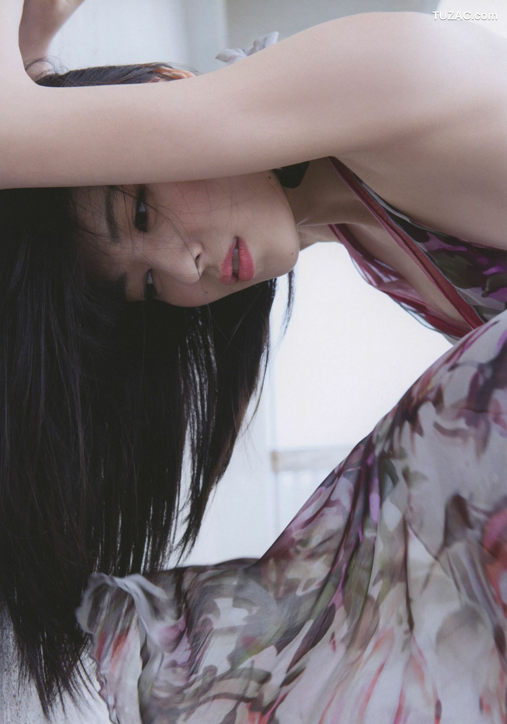 PB写真集_矢島舞美 《Nobody knows 23》 [93P]
