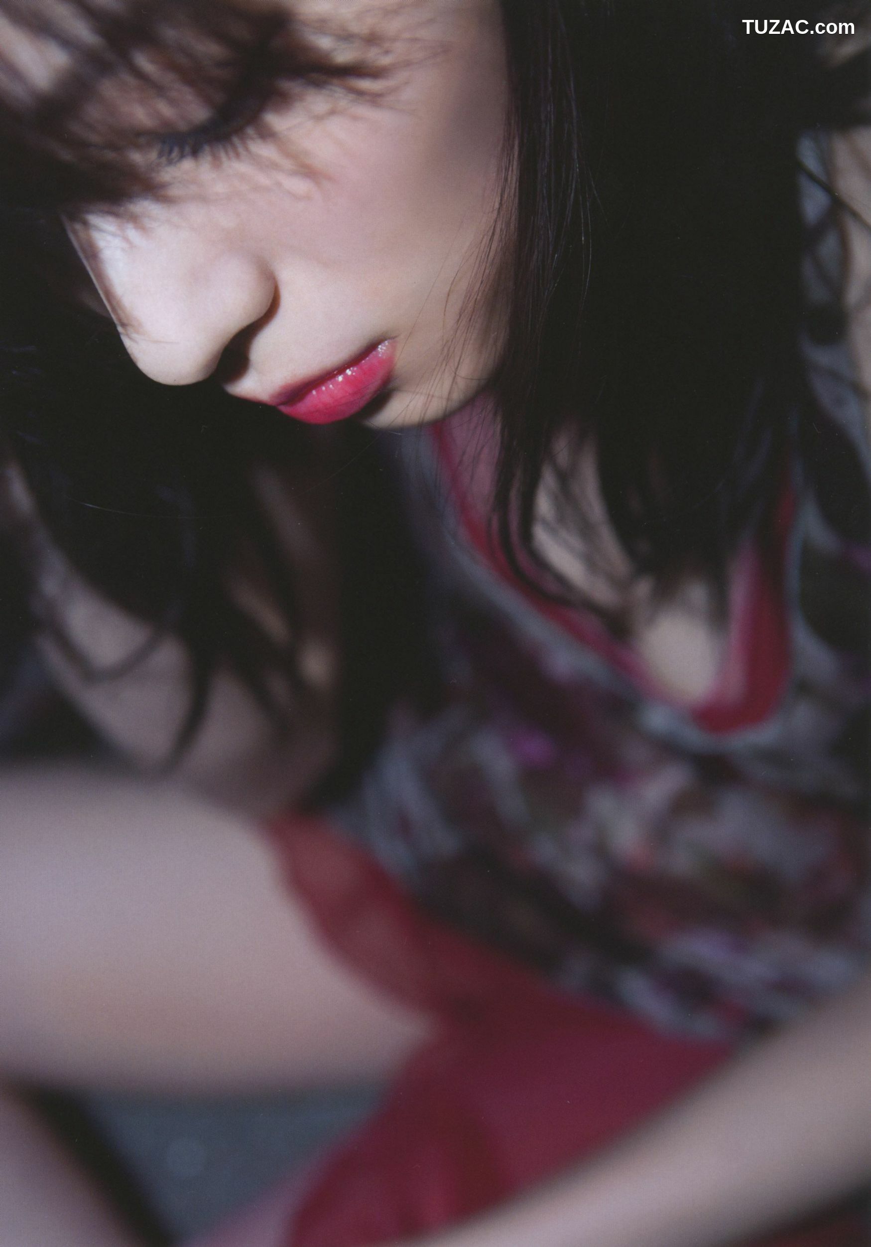 PB写真集_矢島舞美 《Nobody knows 23》 [93P]