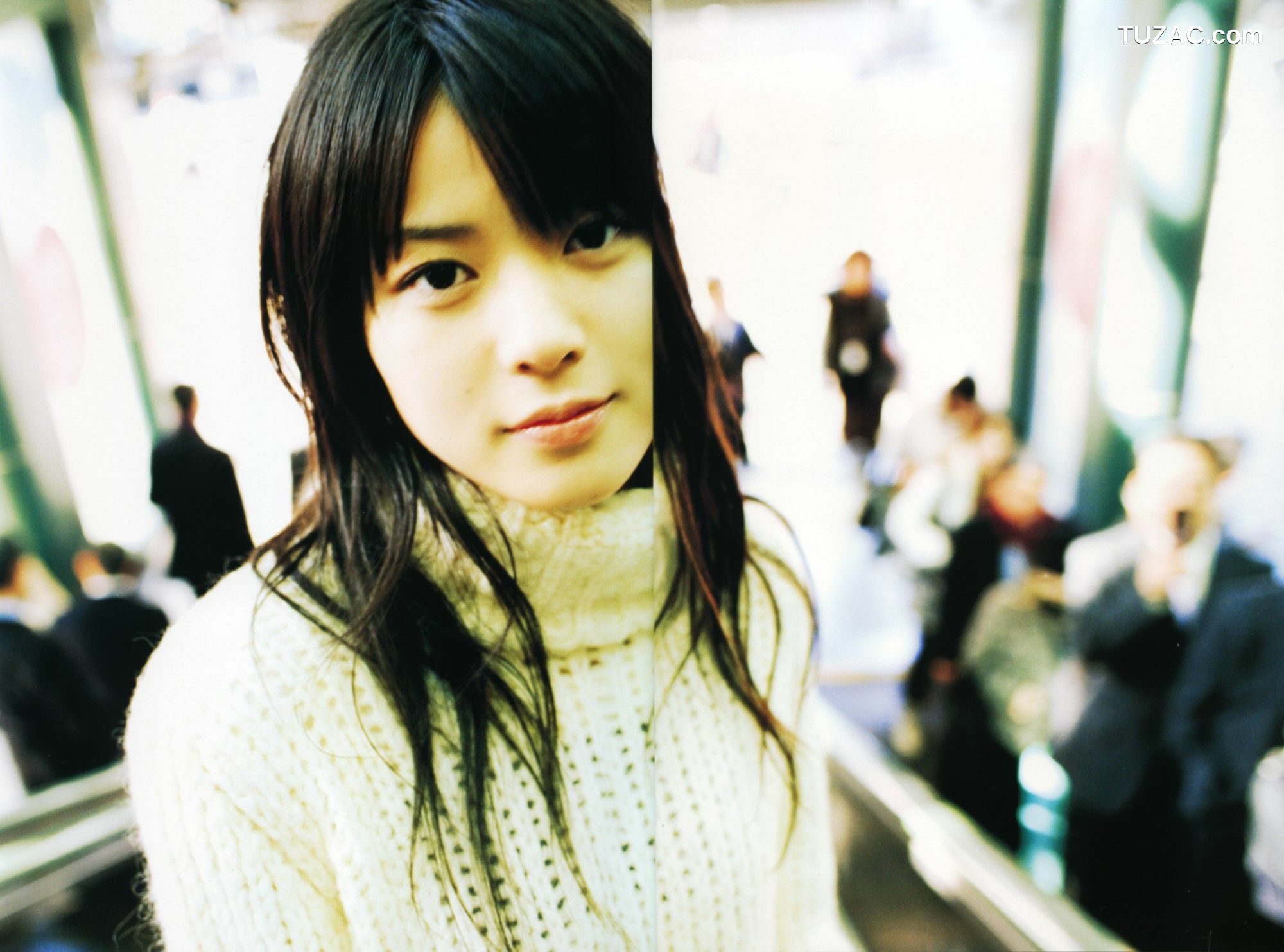 PB写真集_矢島舞美《Sousola》 写真集[75P]
