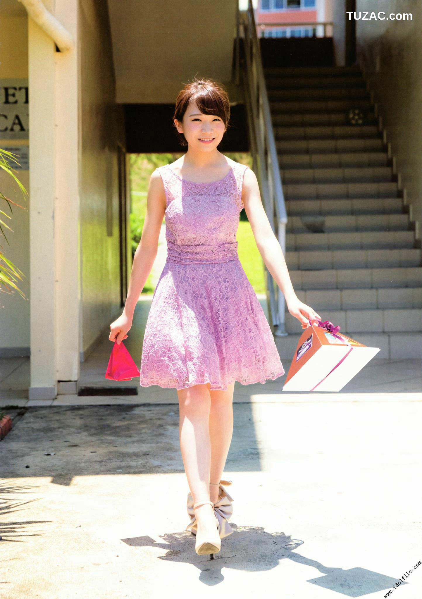 PB写真集_秋元真夏 1st《真夏の気圧配置》 写真集[145P]