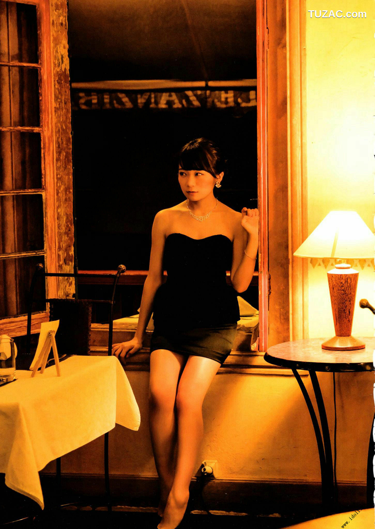 PB写真集_秋元真夏 1st《真夏の気圧配置》 写真集[145P]