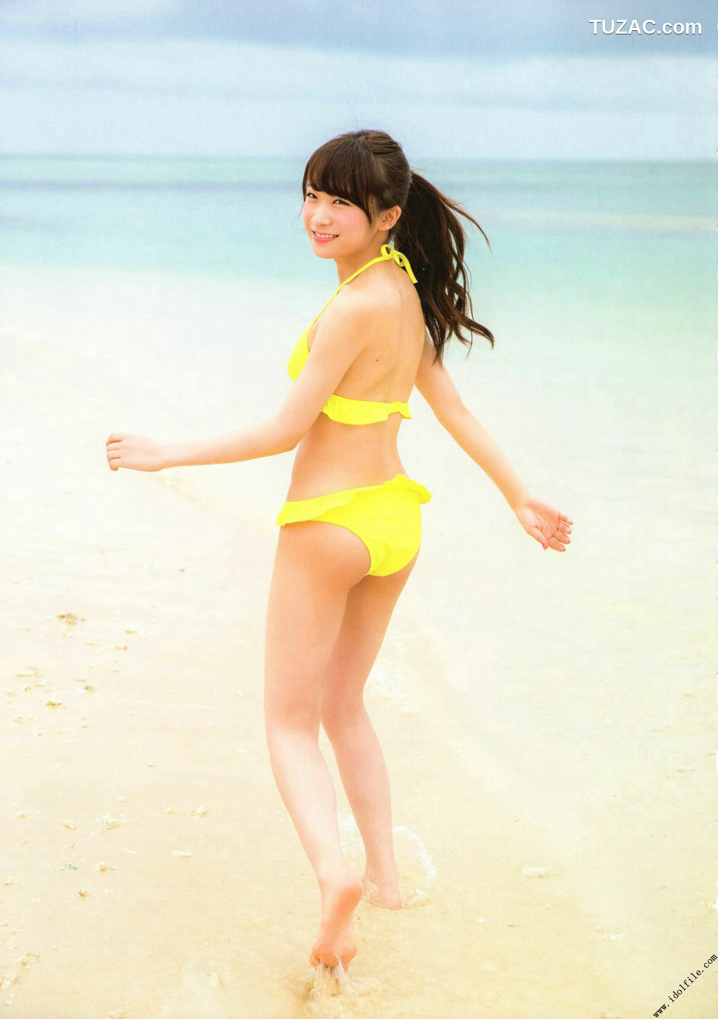 PB写真集_秋元真夏 1st《真夏の気圧配置》 写真集[145P]