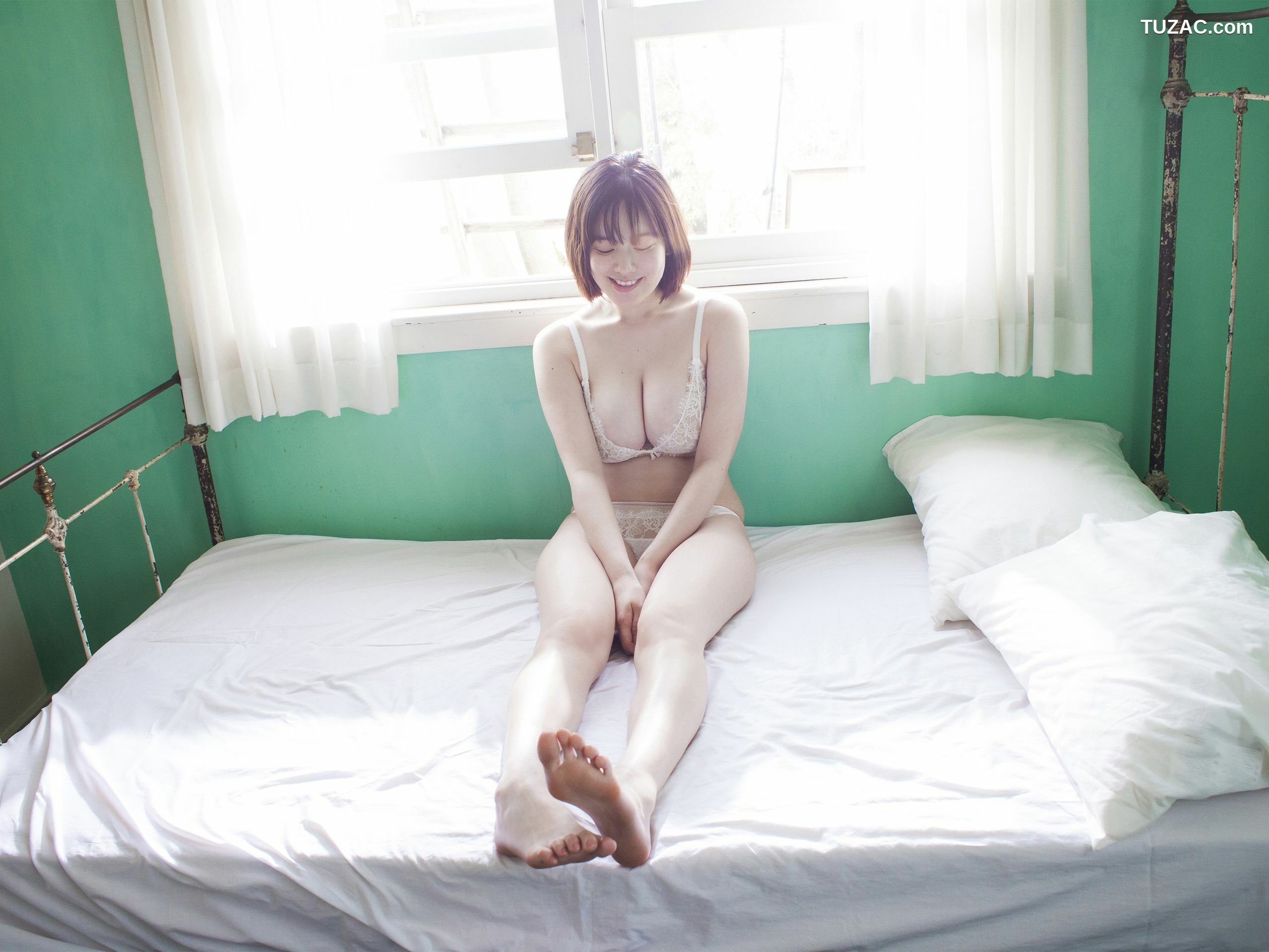 PB写真集_筧美和子「ザ・ランジェリー」写真集