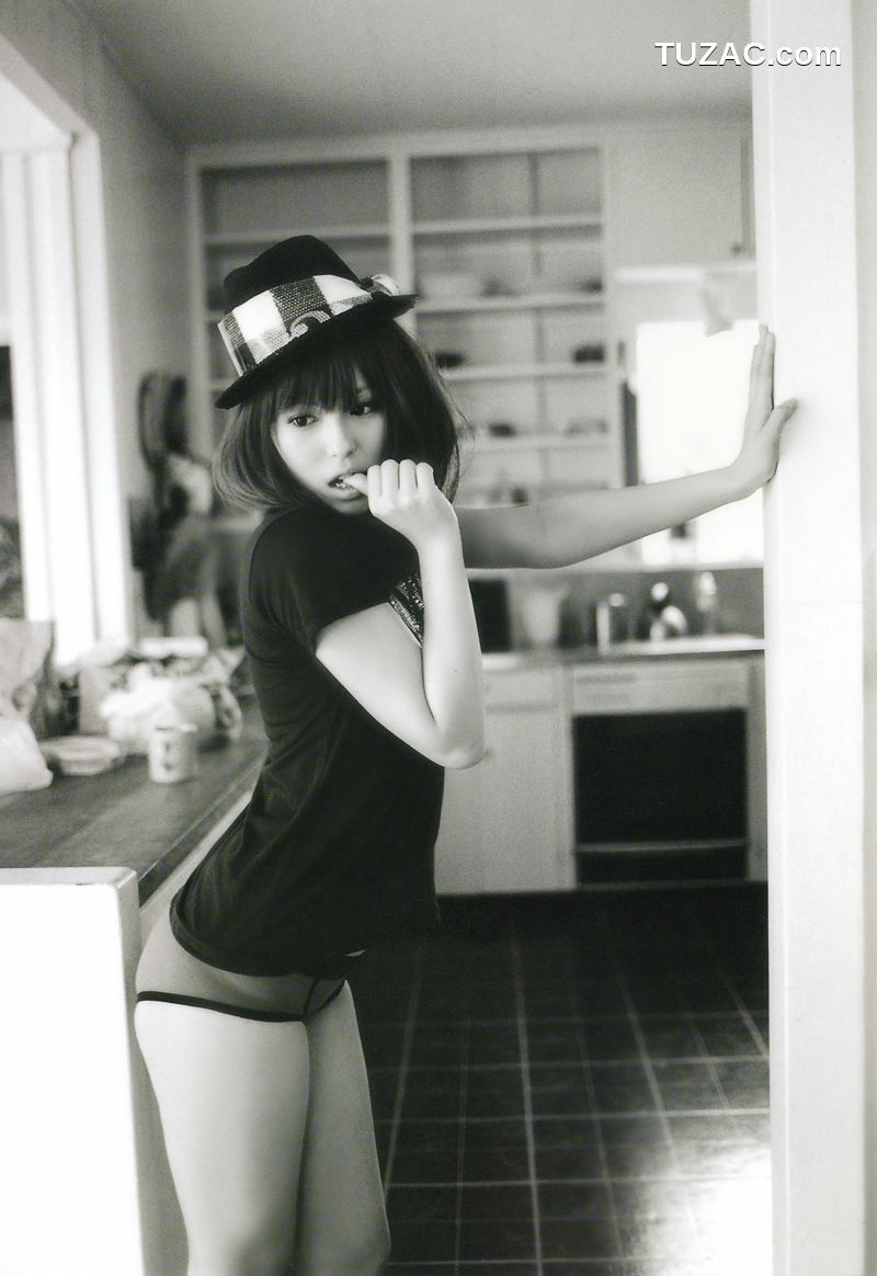 PB写真集_若槻千夏《Chinatty》 写真集[127P]