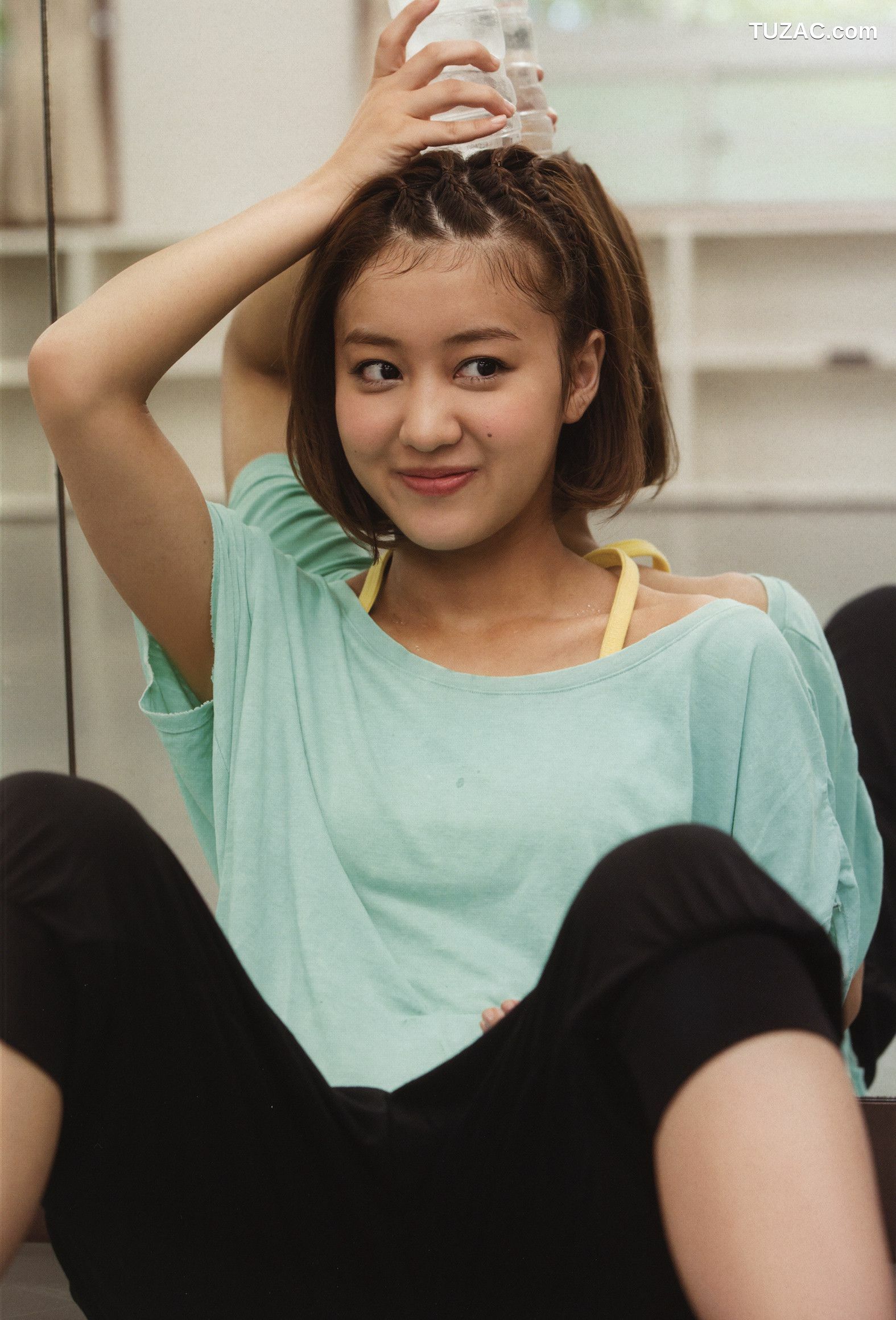 PB写真集_萩原舞《17岁 ℃ute Mai Mai2》 [32P]