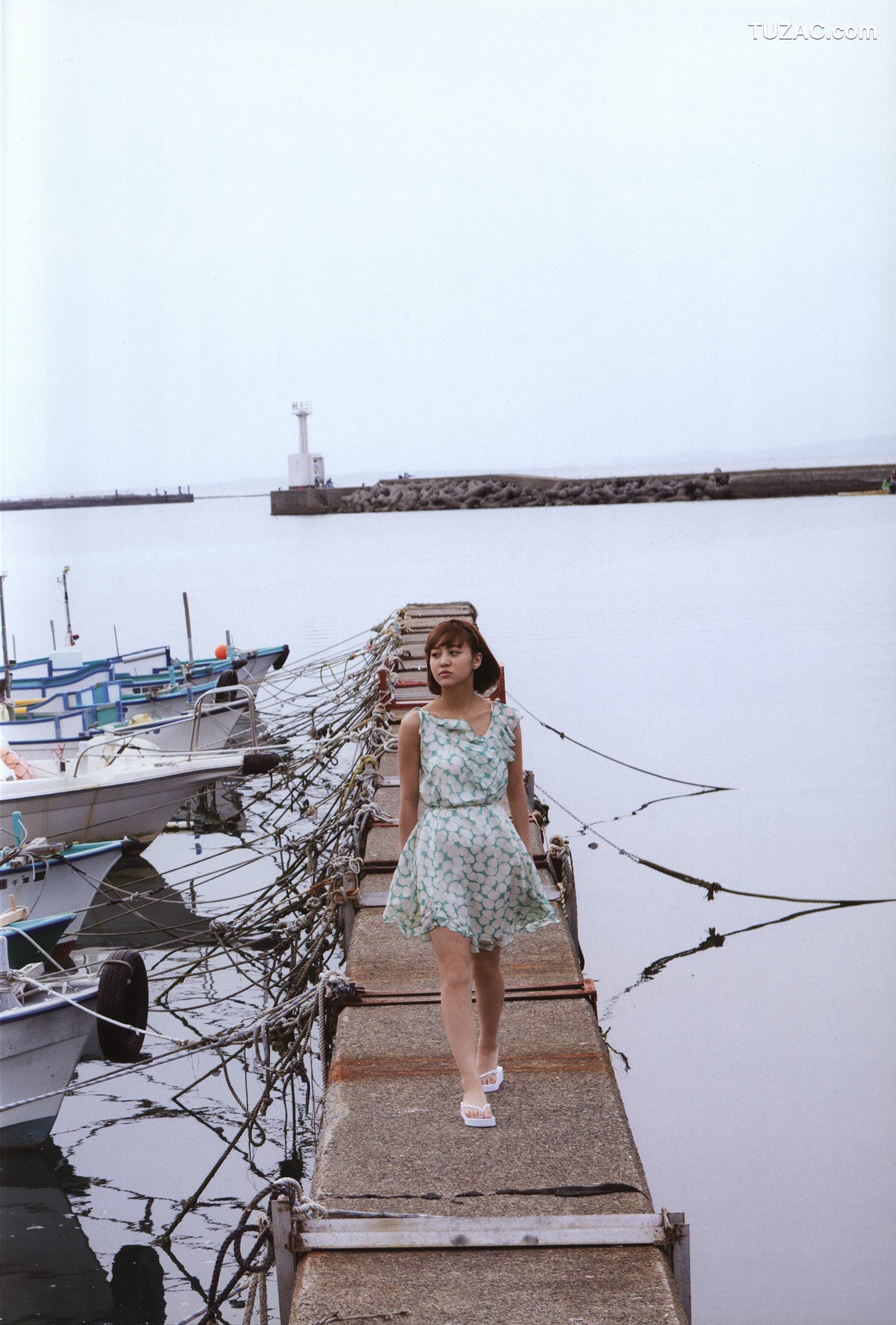 PB写真集_萩原舞《Mai 2(まい 2)》 写真集[83P]