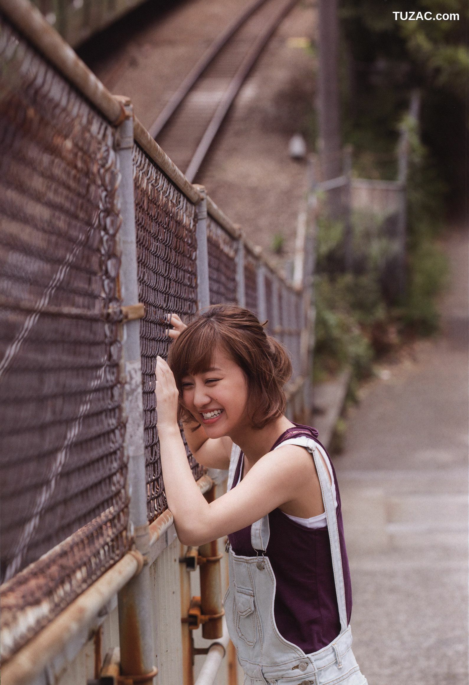PB写真集_萩原舞《Mai 2(まい 2)》 写真集[83P]