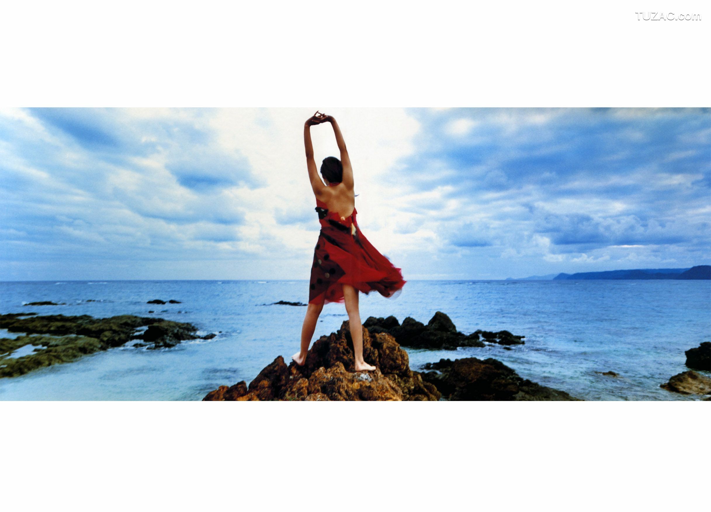 PB写真集_藤本美貴 《cheri（シェリー）》 写真集[73P]