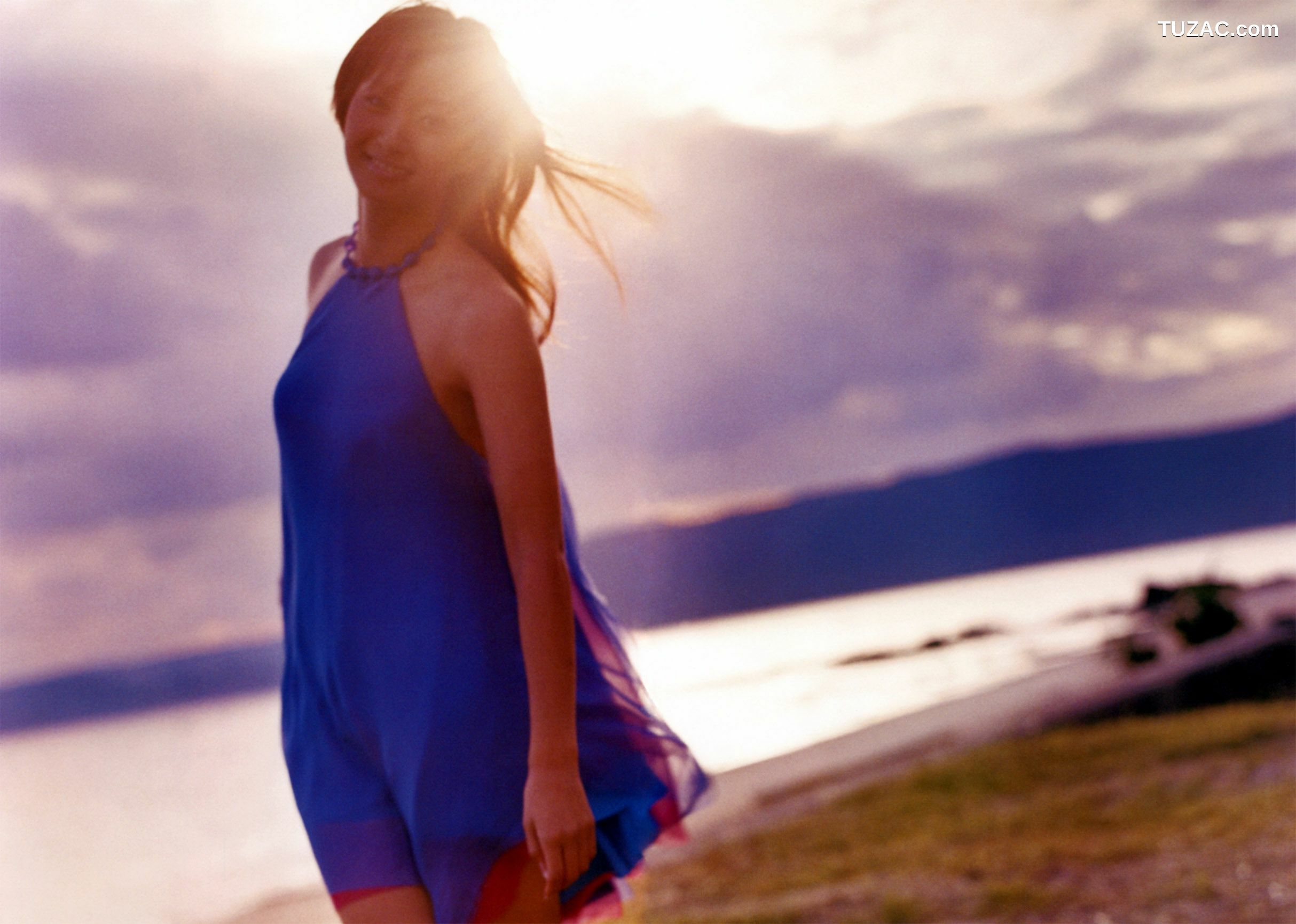 PB写真集_藤本美貴 《cheri（シェリー）》 写真集[73P]