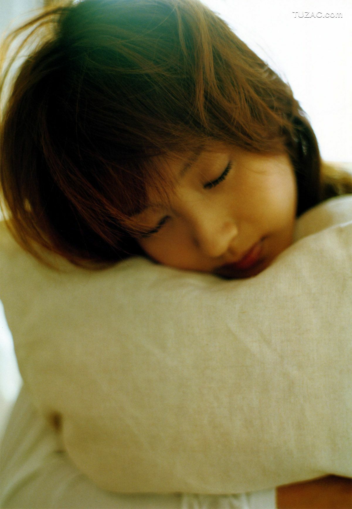 PB写真集_藤本美貴 《cheri（シェリー）》 写真集[73P]
