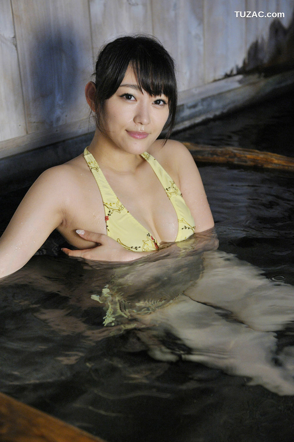 PB写真集_西野翔《秘宝館 ギリ見せ☆》 写真集[53P]