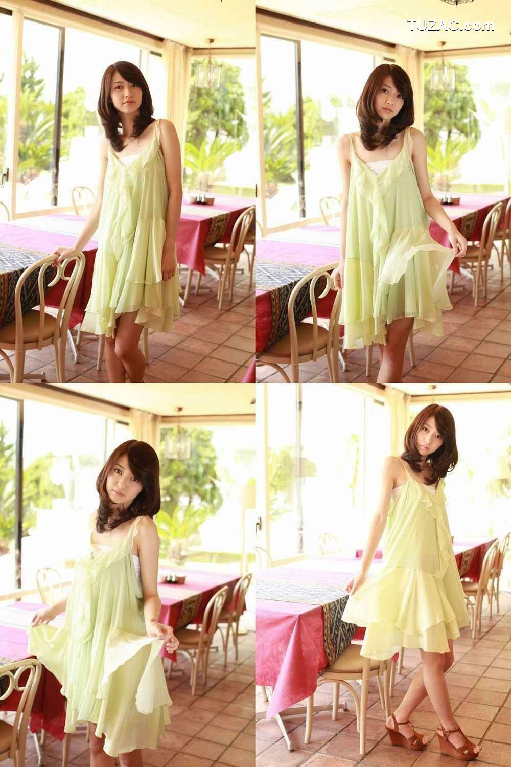 PB写真集_逢沢りな 《Colorful Days》 PB 写真集