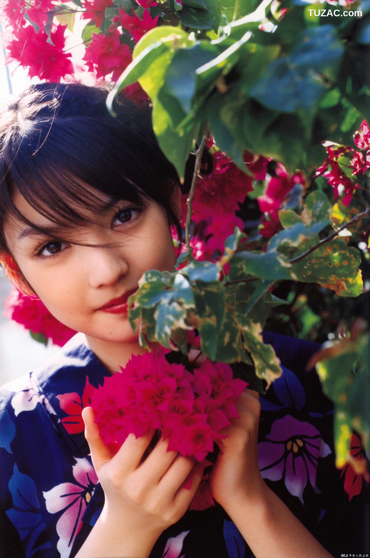PB写真集_道重沙由美《Doukei》 写真集[46P]