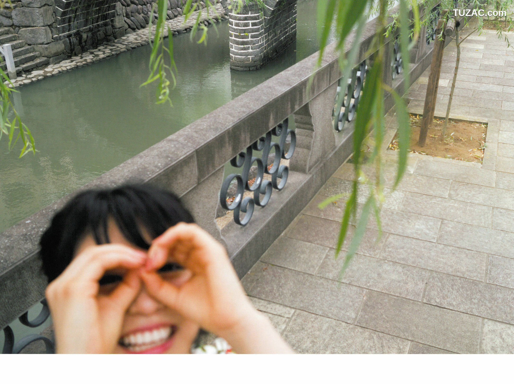 PB写真集_長濱ねる/长滨宁琉 1st《ここから》 写真集[123P]