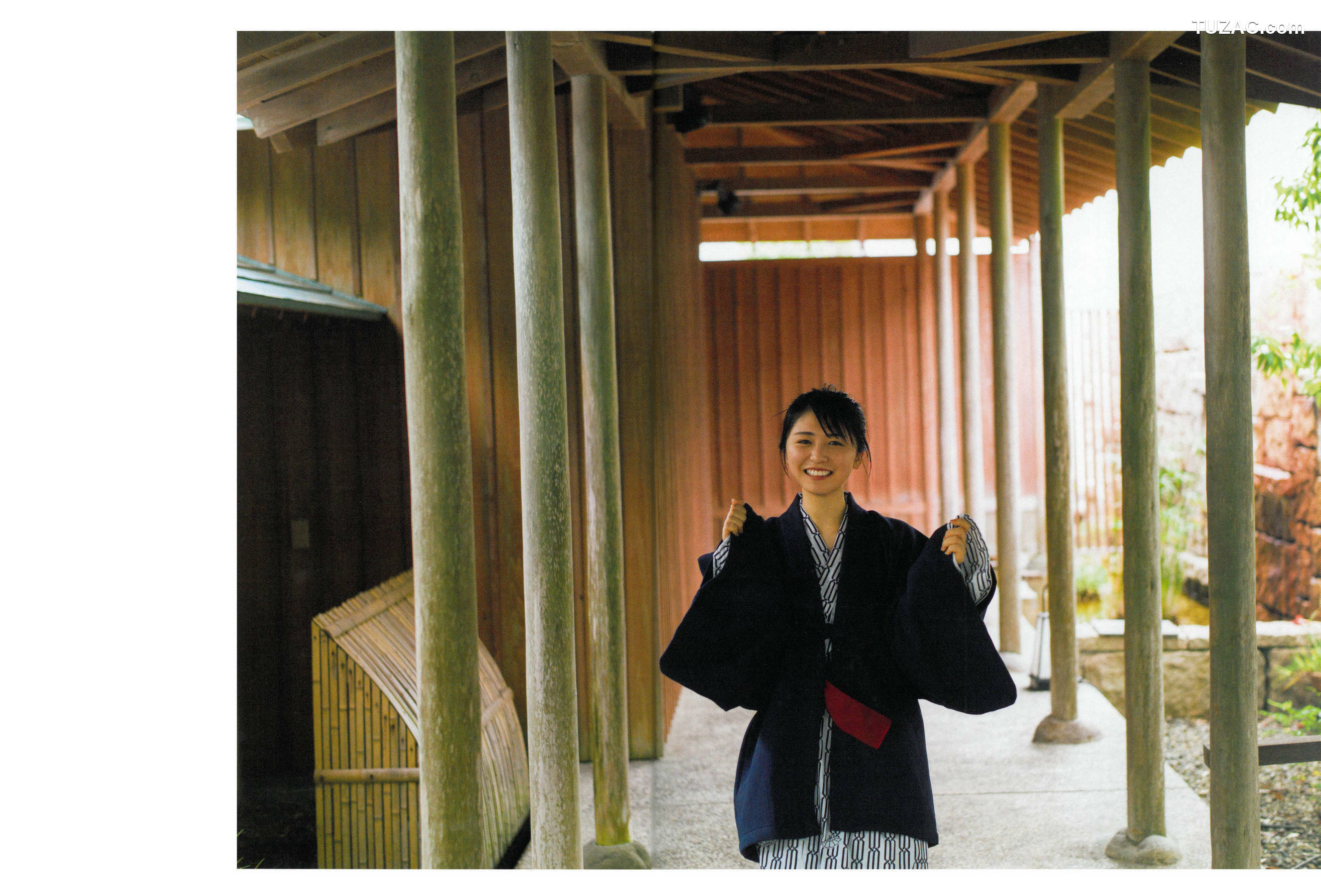 PB写真集_長濱ねる/长滨宁琉 1st《ここから》 写真集[123P]